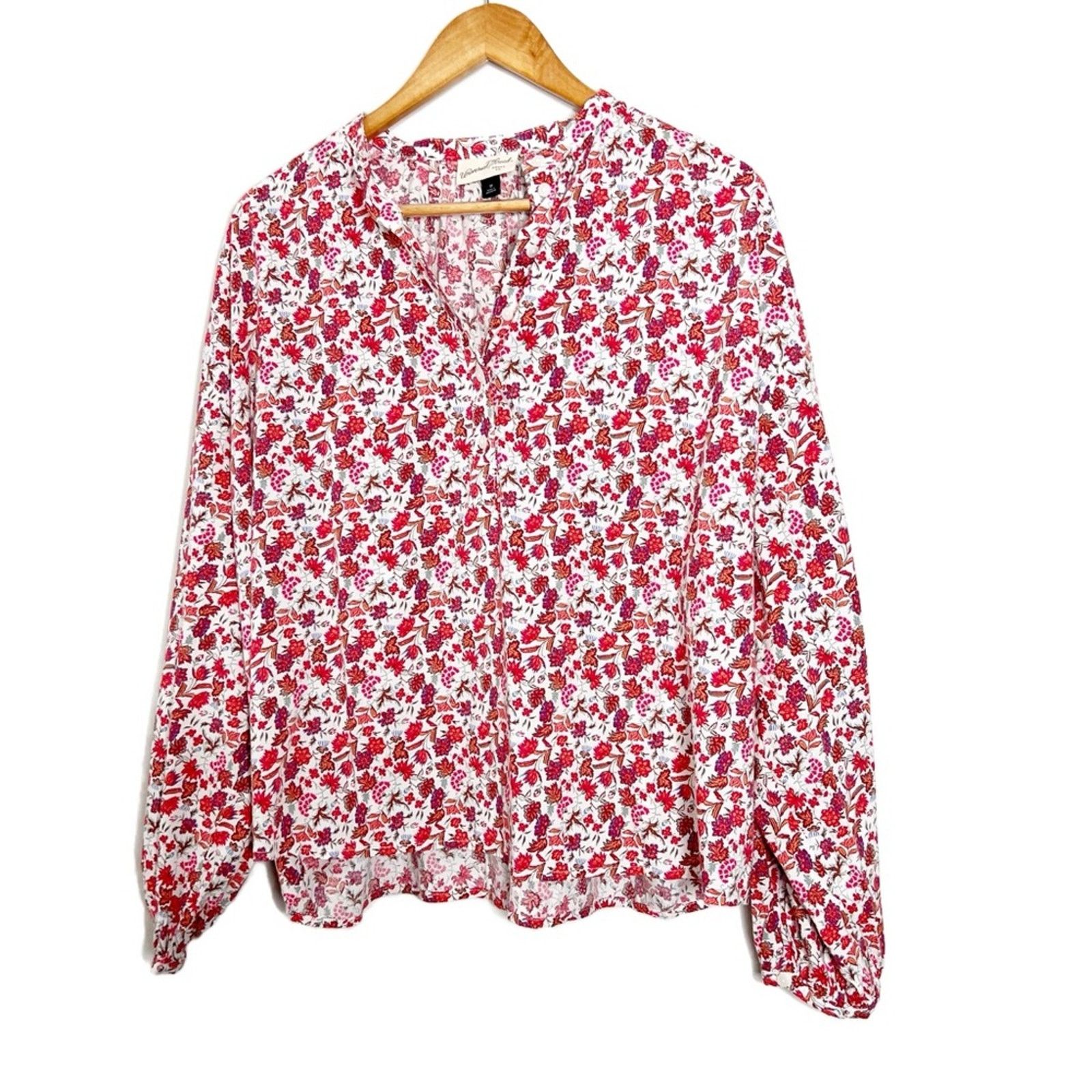 Target Basics Universal Thread Women’s Floral Red Flare Blouse Size M / US 6-8 / IT 42-44 - 1 Thumbnail