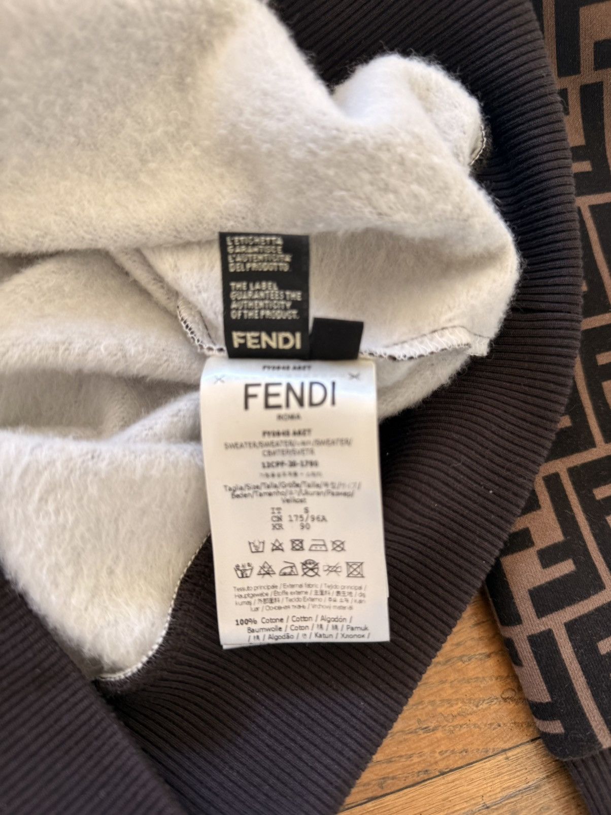 Fendi Fendi FF hoodie Size US S / EU 44-46 / 1 - 4 Thumbnail
