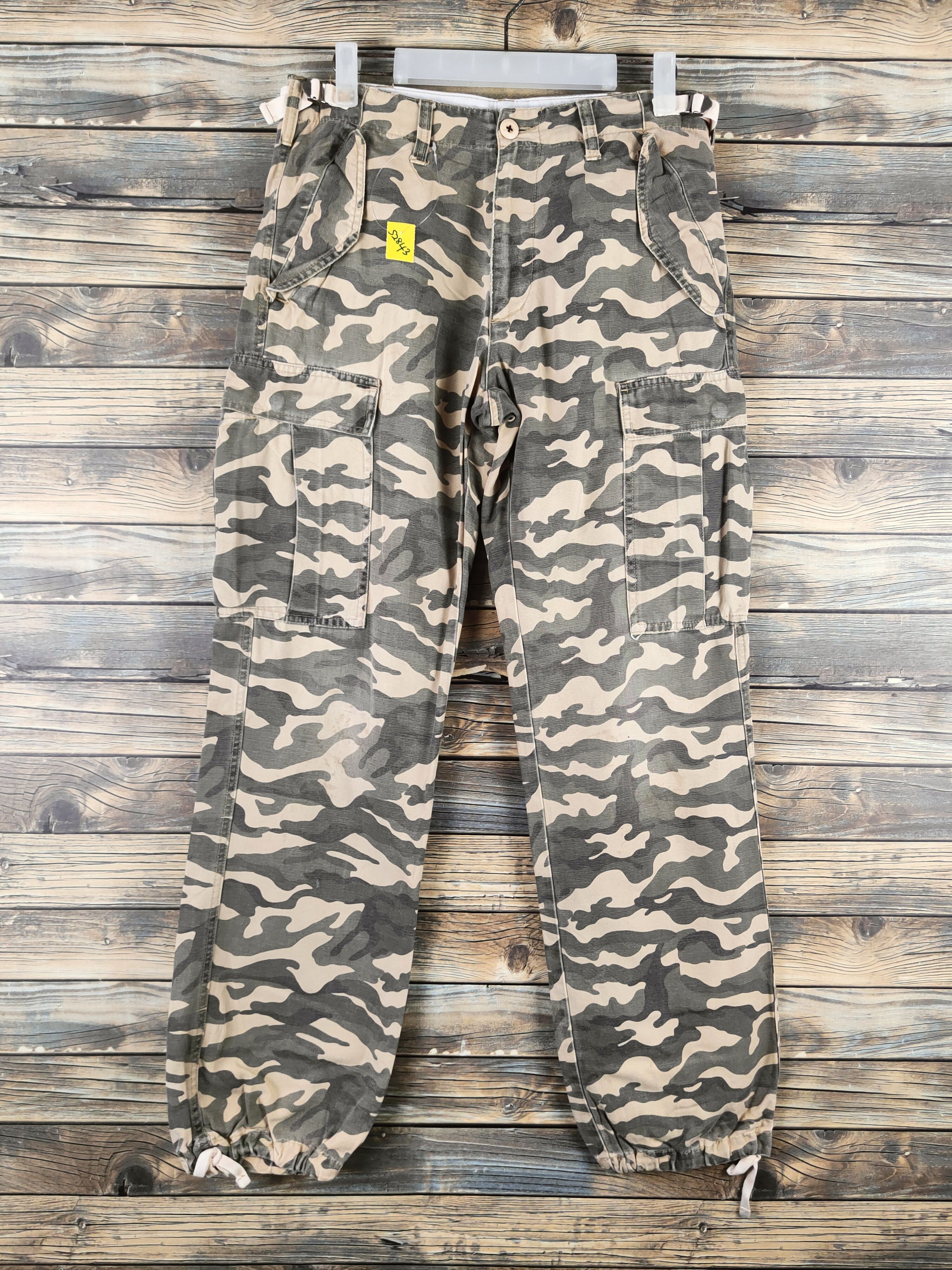 Columbia Columbia Camouflage Multipocket Cargo Pants #S2843 Size US 30 / EU 46 - 1 Thumbnail