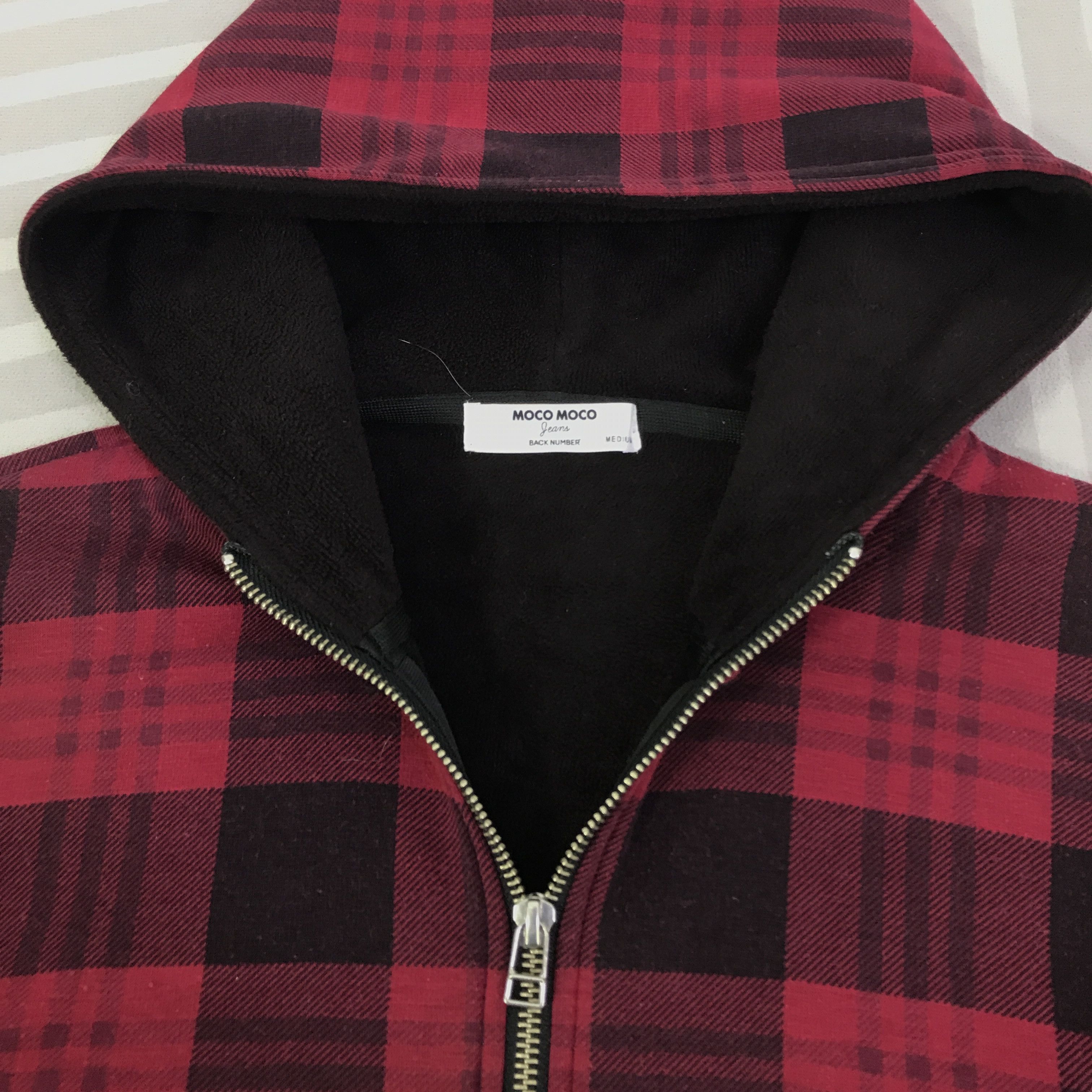 Japanese Brand Vintage Moco Moco Jeans Tartan Hoodies K115B13 Size US M / EU 48-50 / 2 - 5 Thumbnail
