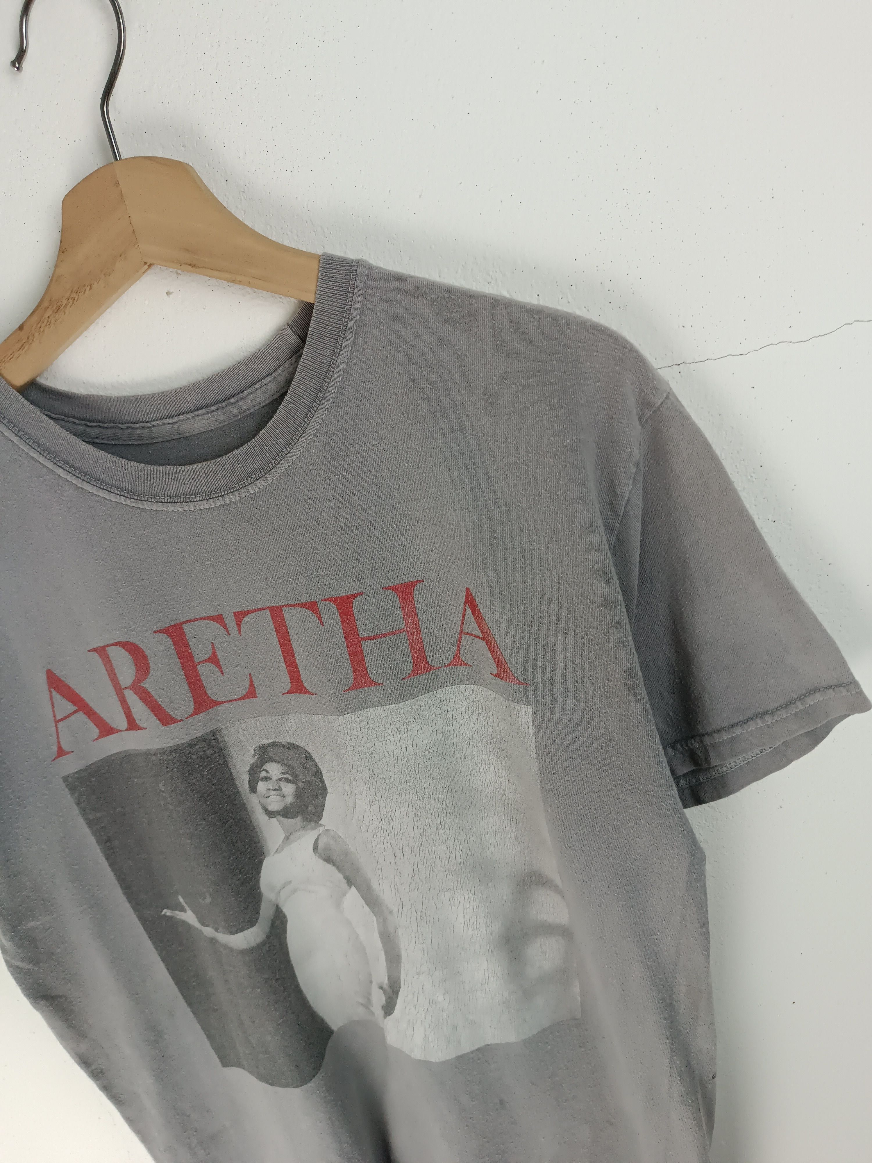 Rap Tees THRASHED FADED VINTAGE ARETHA FRANKLIN whitney stevie gaye Size US M / EU 48-50 / 2 - 6 Thumbnail
