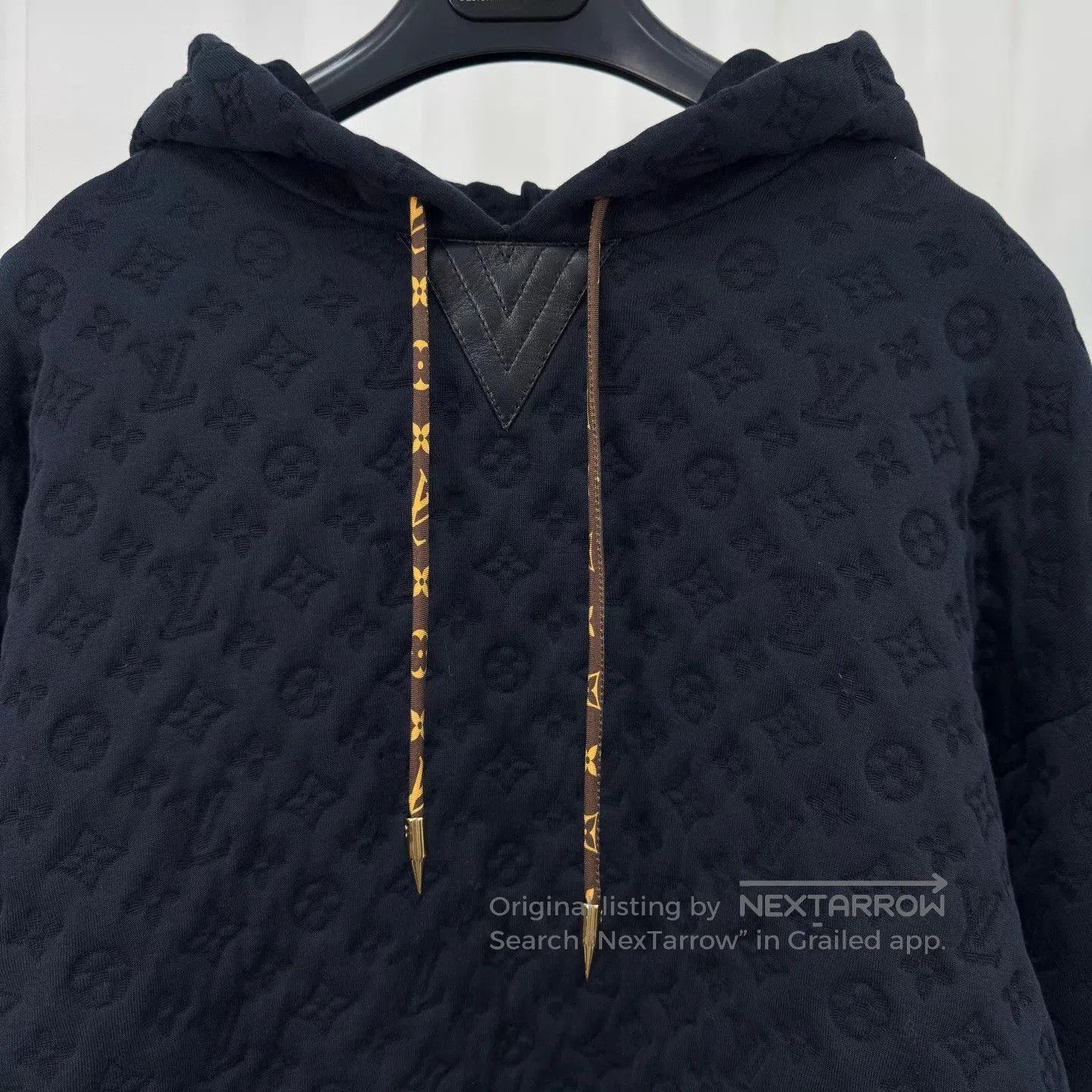 Louis Vuitton Louis Vuitton 3D Embossed Hoodie Sweatshirt. Size S / US 4 / IT 40 - 3 Thumbnail