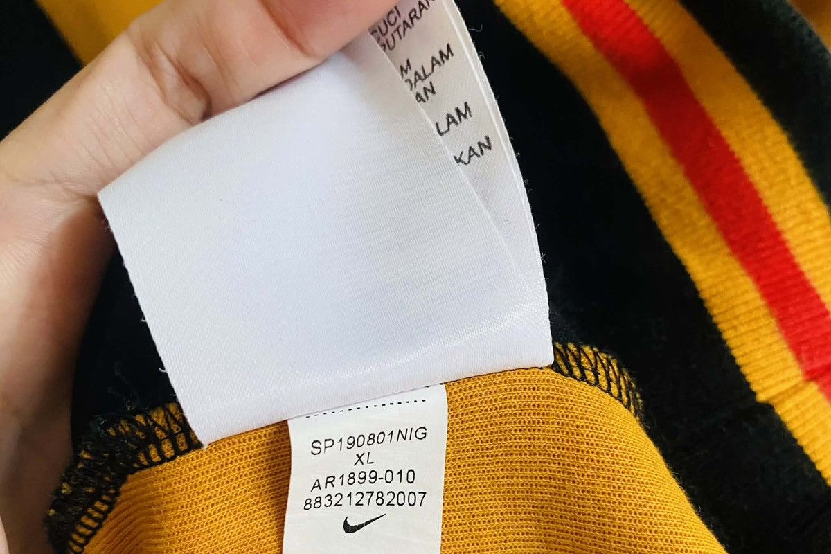 Nike NIKE NSW CREW SHANGHAI Size US XL / EU 56 / 4 - 10 Thumbnail