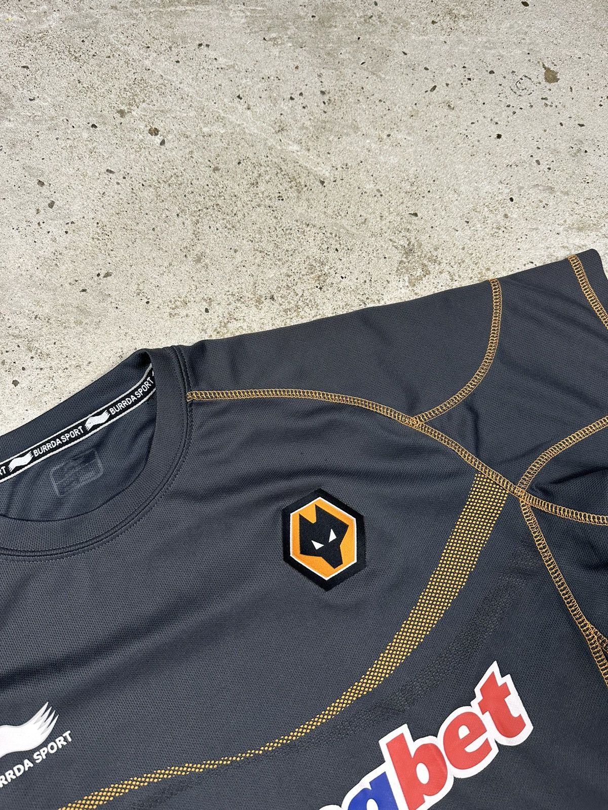 Vintage Burrda Sport x Wolverhampton Wanderers Jersey Wolves Size US M / EU 48-50 / 2 - 8 Thumbnail