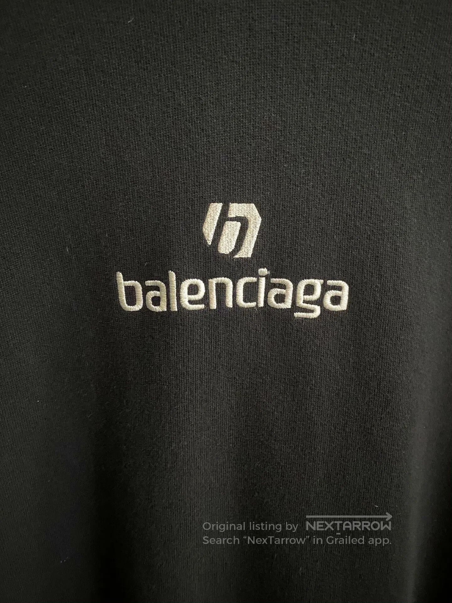 Balenciaga balenciaga embroidered football sweatshirt in black. Size US XS / EU 42 / 0 - 3 Thumbnail