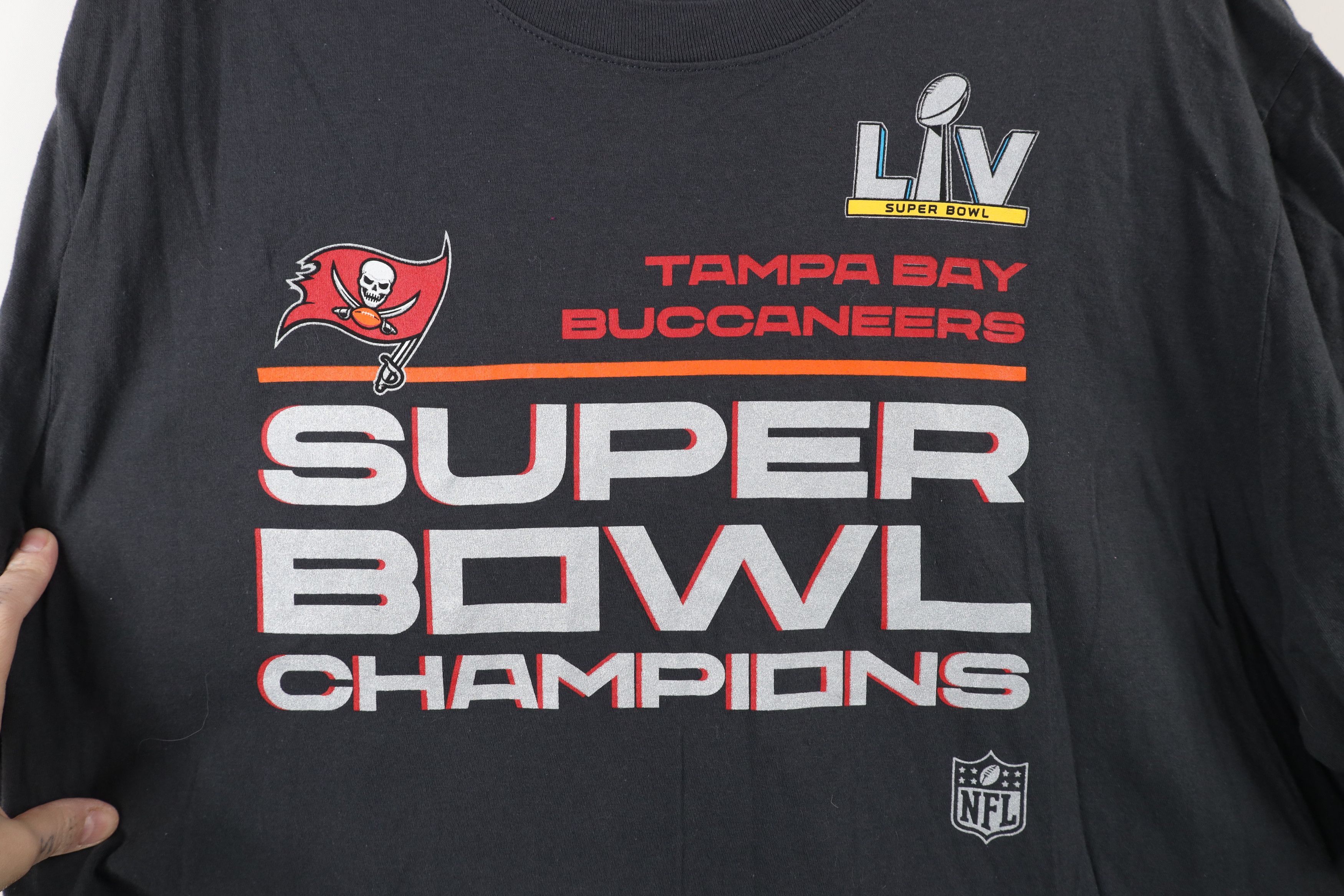 Nike × Vintage Nike LIV Champs Tampa Bay Buccaneers Short Sleeve T-Shirt Size US XXL / EU 58 / 5 - 5 Thumbnail
