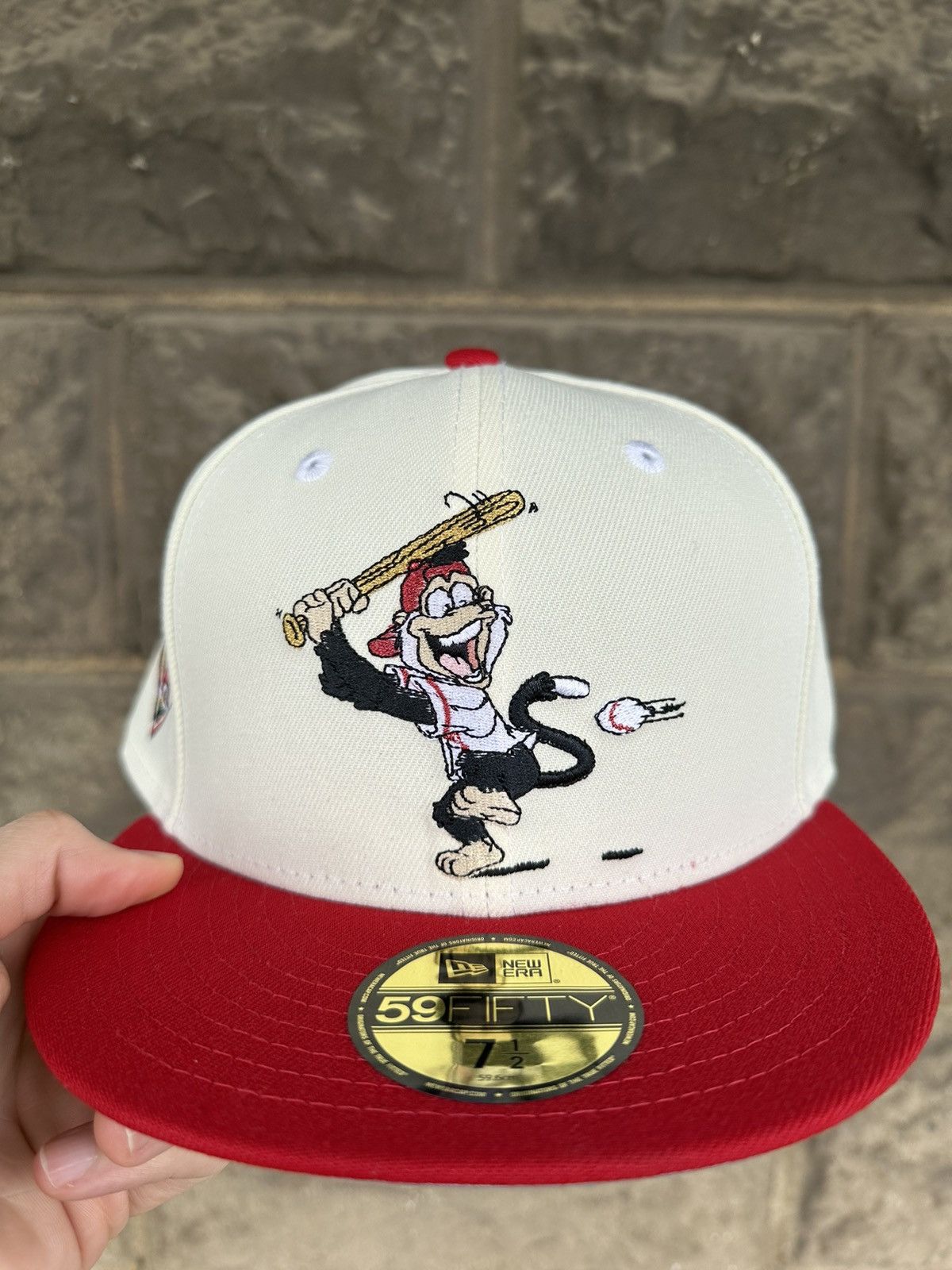 MLB × New Era × Supreme 7 1/2 LA Angels Of Anaheim Baseball Club Rally Monkey Size ONE SIZE - 3 Thumbnail