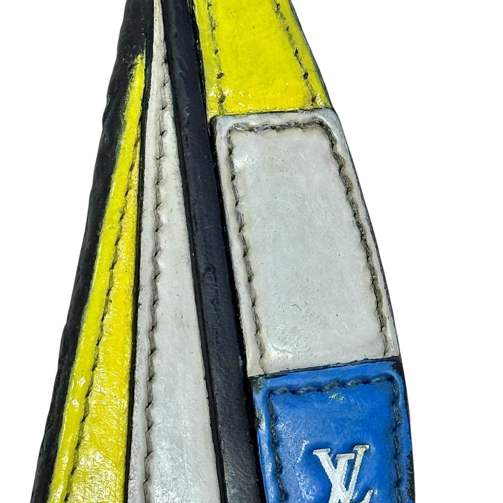 Louis Vuitton Louis Vuitton Boat Keychain Size ONE SIZE - 10 Thumbnail