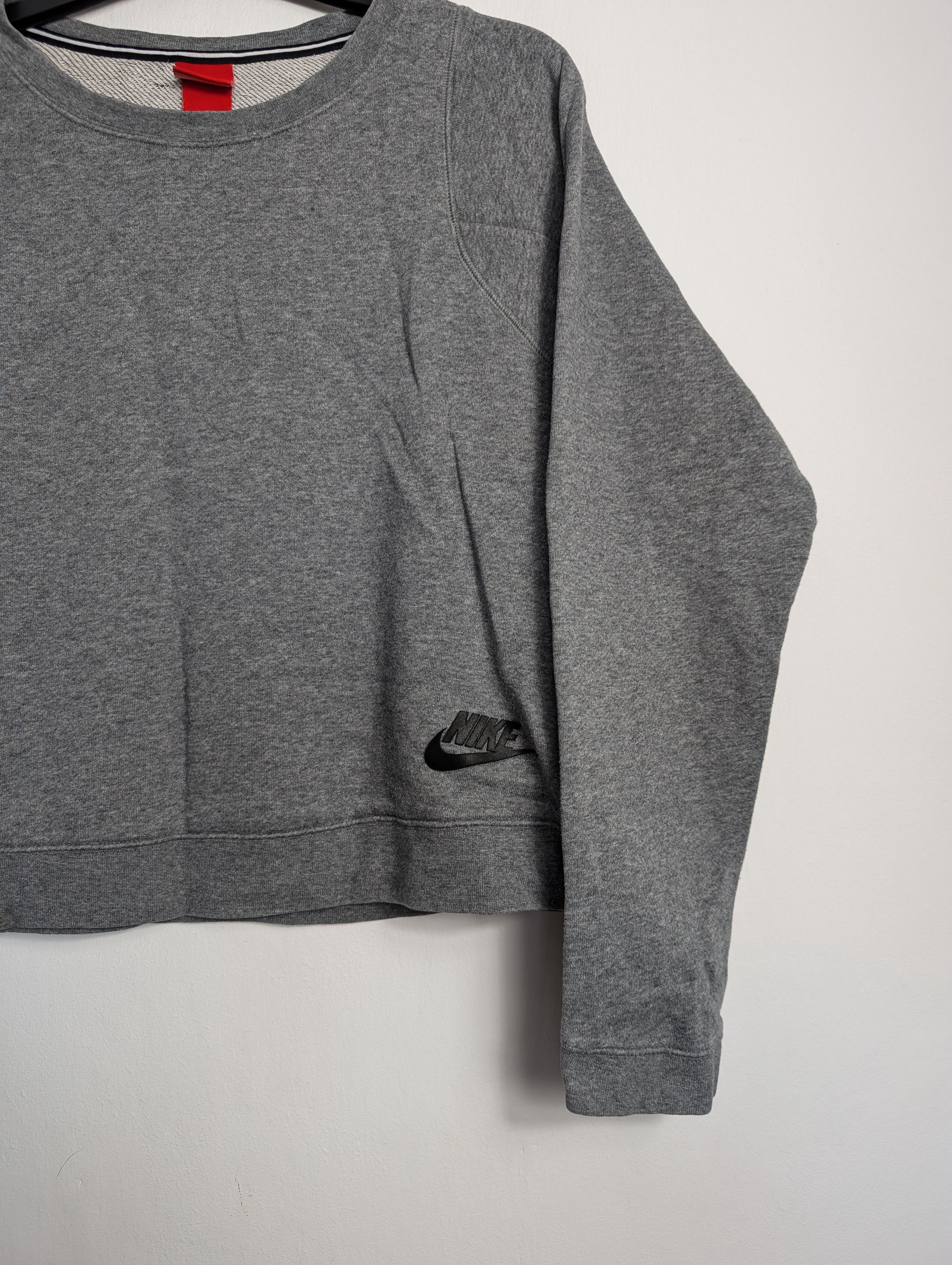Nike Nike Sportswear Cropped Sweatshirt Performance Gym Fitness Size L / US 10 / IT 46 - 2 Thumbnail