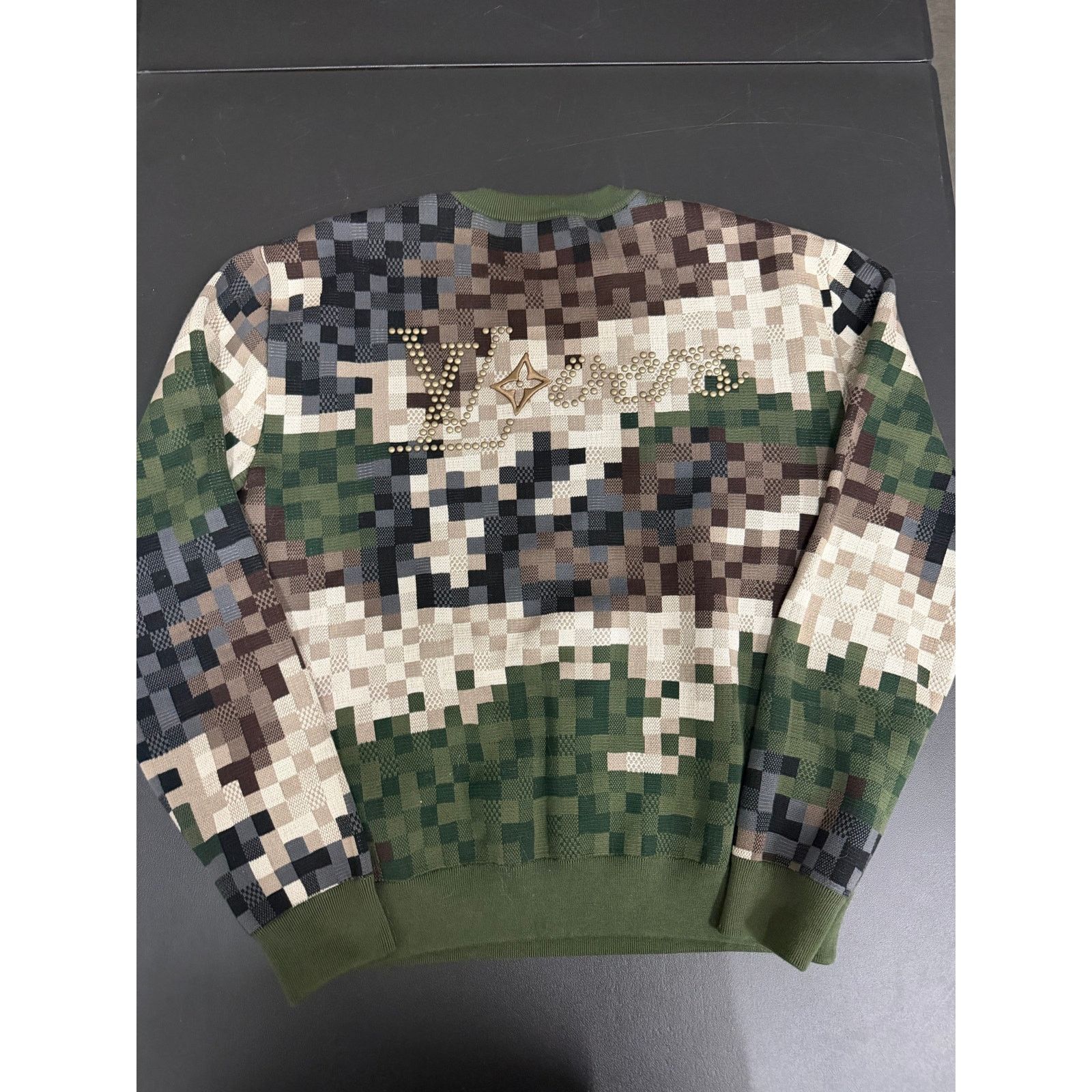 Louis Vuitton Louis Vuitton Damier Damoflage Cotton Pullover Green Size US S / EU 44-46 / 1 - 3 Thumbnail