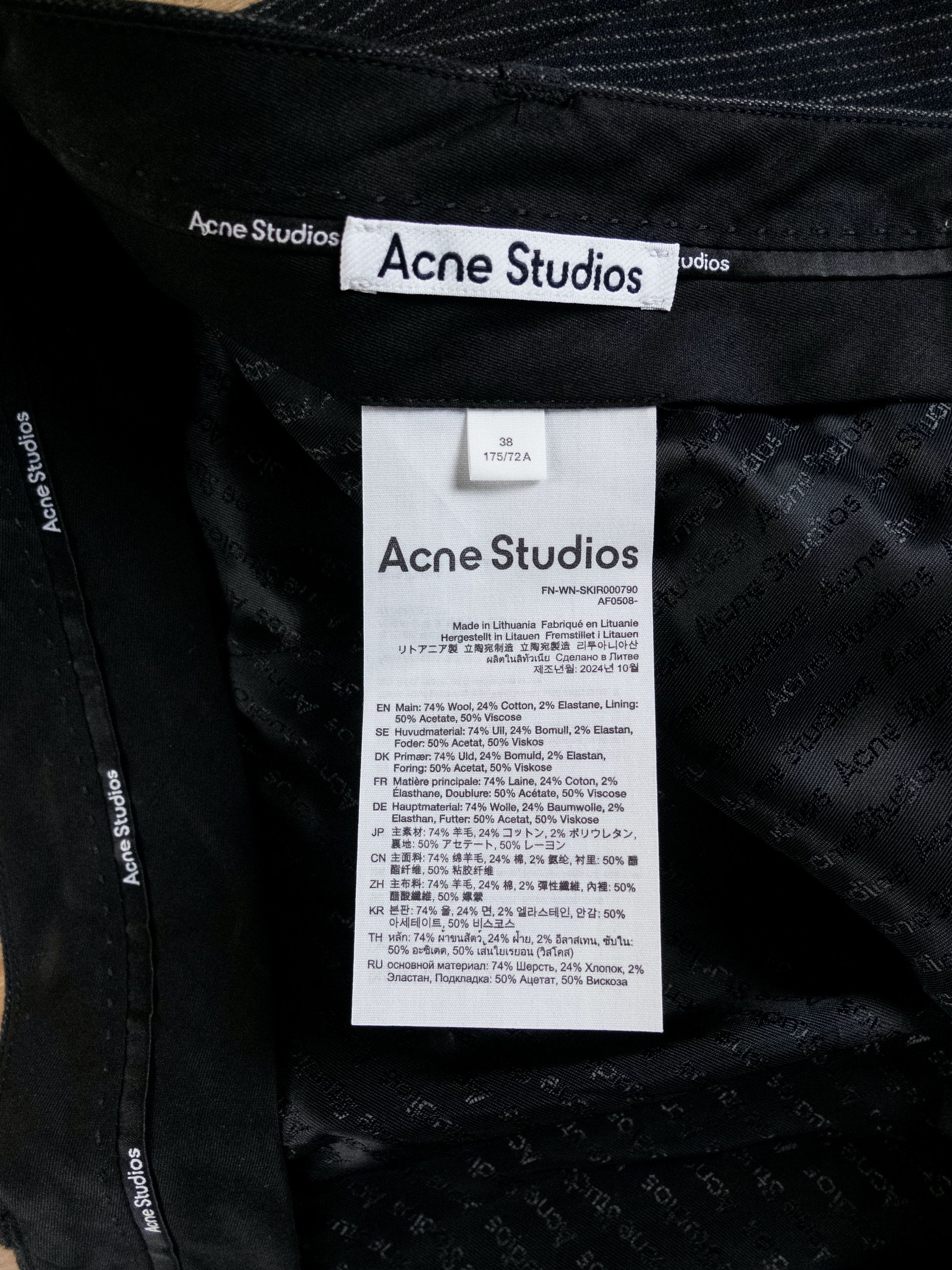 Acne Studios ACNE STUDIOS black striped wool mini skirt Size 6 US / 38 Size 28" / US 6 / IT 42 - 8 Thumbnail