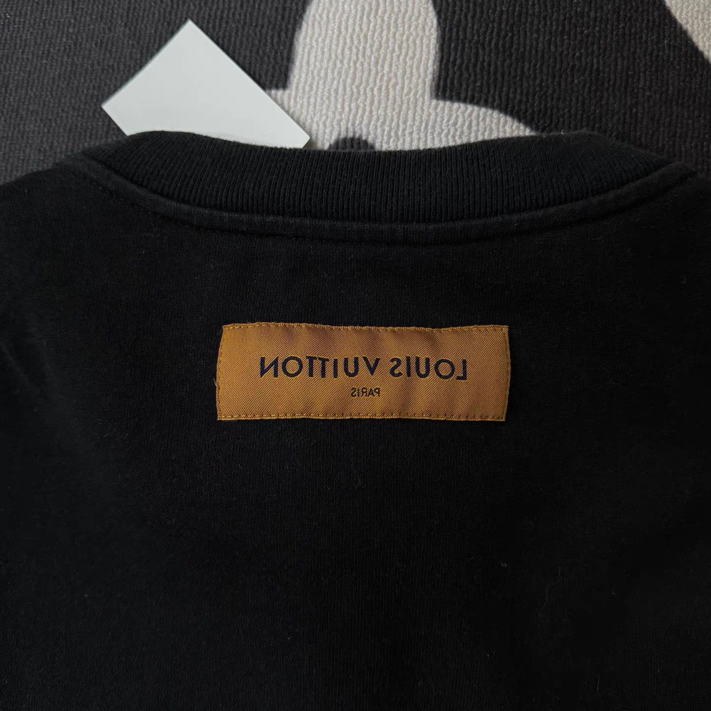 Louis Vuitton LV Black Mesh Crew Neck Short Sleeve T-shirt Q10 Size US L / EU 52-54 / 3 - 3 Thumbnail