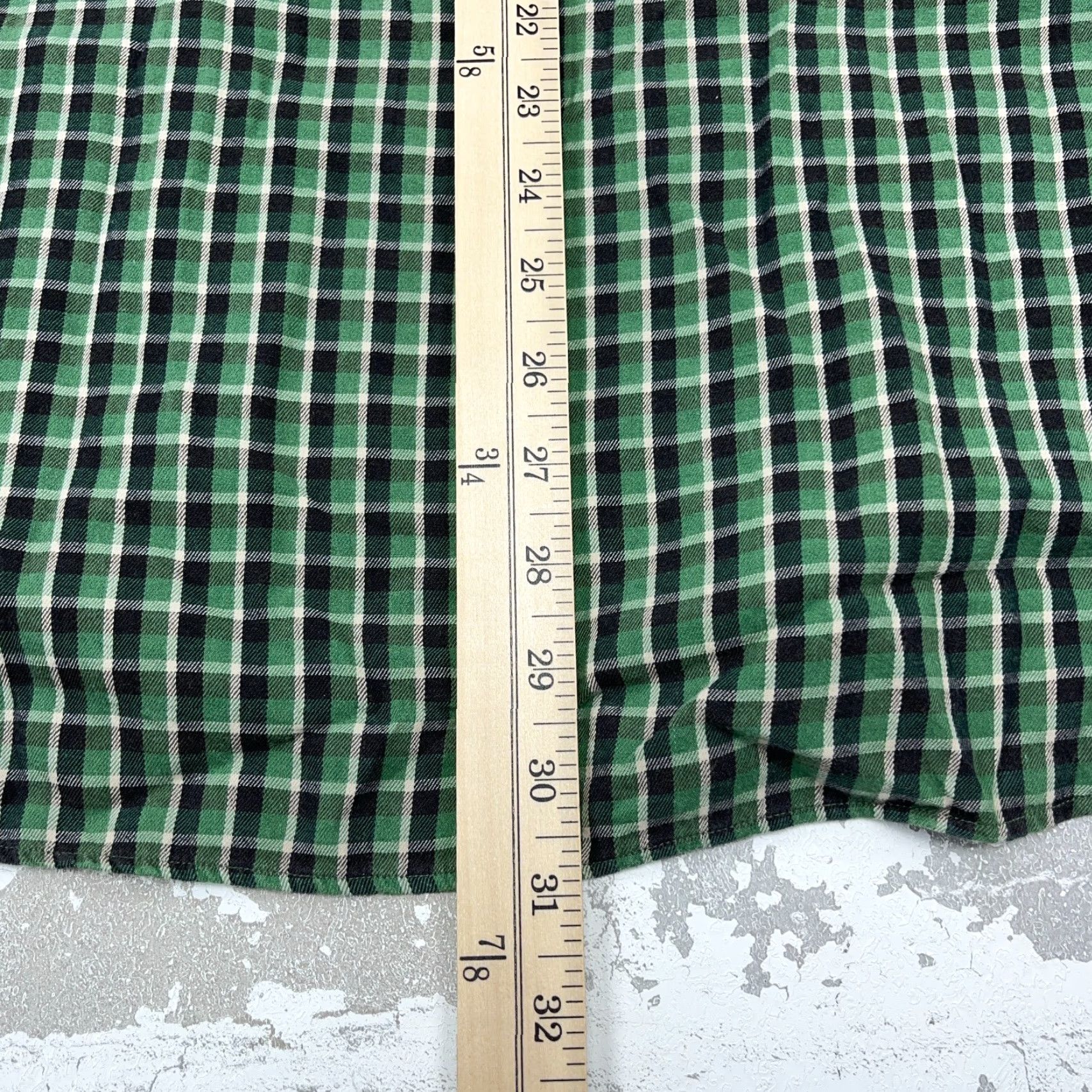 Ralph Lauren Ralph Lauren Button-Up Flannel Shirt Men L Plaid Green Black Button-Front Classic Casual Size 42R - 7 Thumbnail