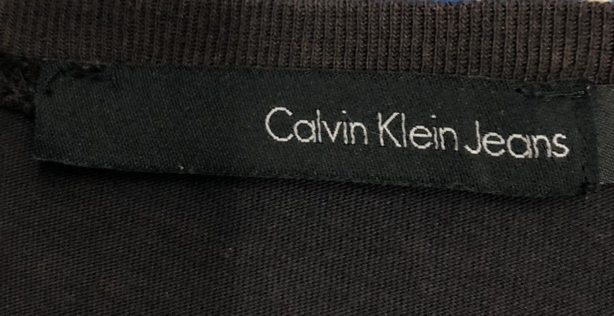 Calvin Klein Vintage Calvin Klein Jeans T-Shirt Size US L / EU 52-54 / 3 - 7 Thumbnail