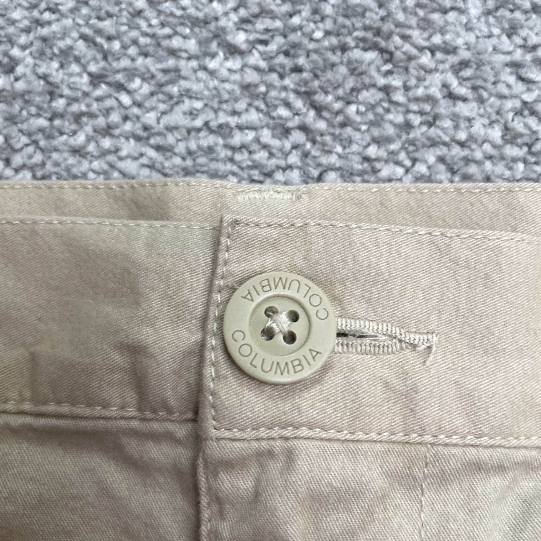Vintage Columbia Cargo Shorts Mens 38x10 Beige Cotton 100% Outdoor Pockets Casual Travel Military Style Size US 38 / EU 54 - 3 Thumbnail