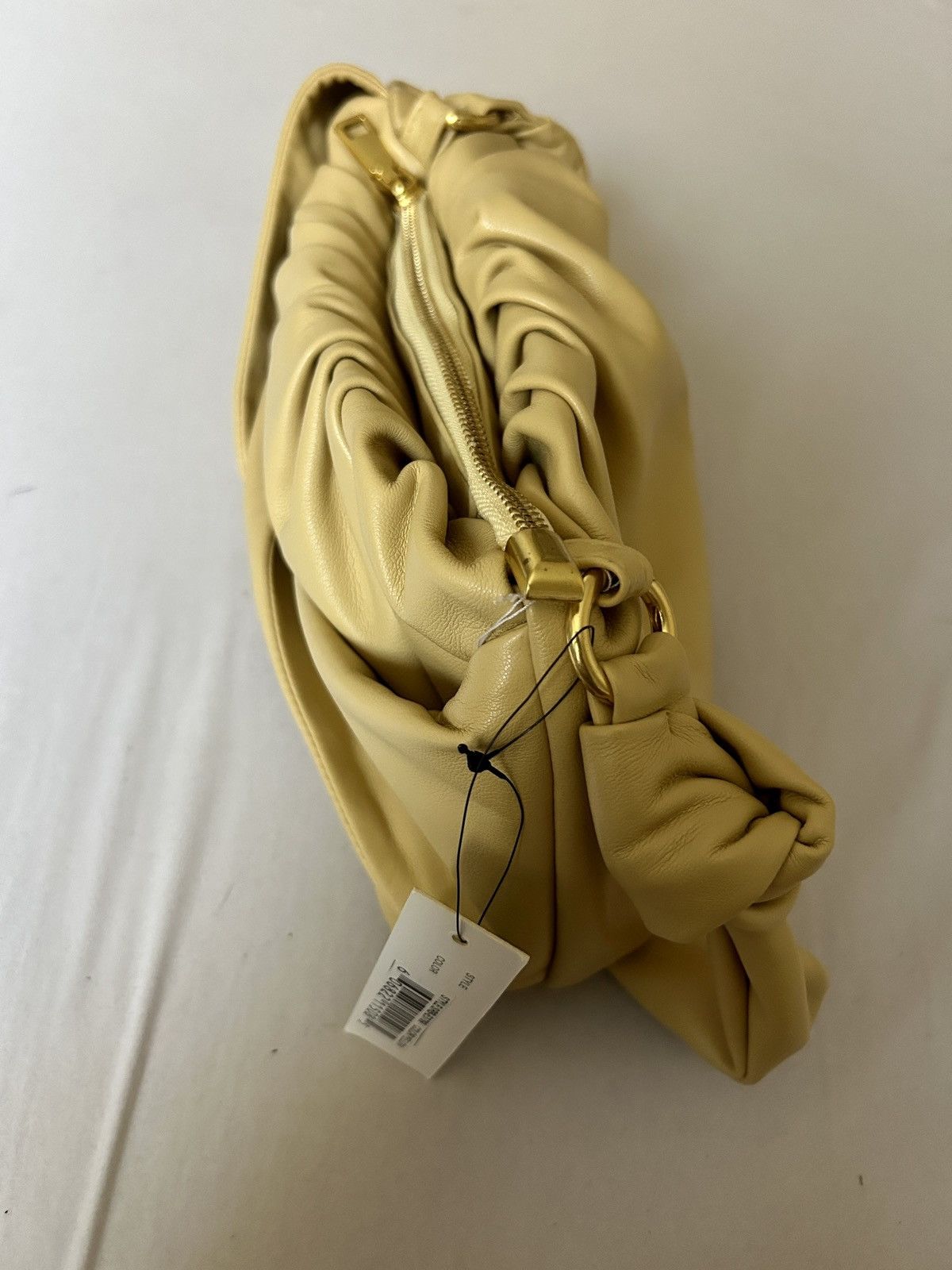 Other Sondra Roberts Mustard Shoulder Bag Size ONE SIZE - 6 Thumbnail