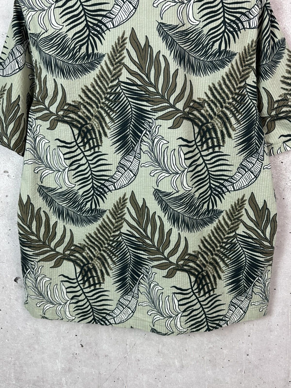 Folk Folk Tropical Leaves Green Cotton Short Sleeve Men’s Shirt Size US L / EU 52-54 / 3 - 10 Thumbnail