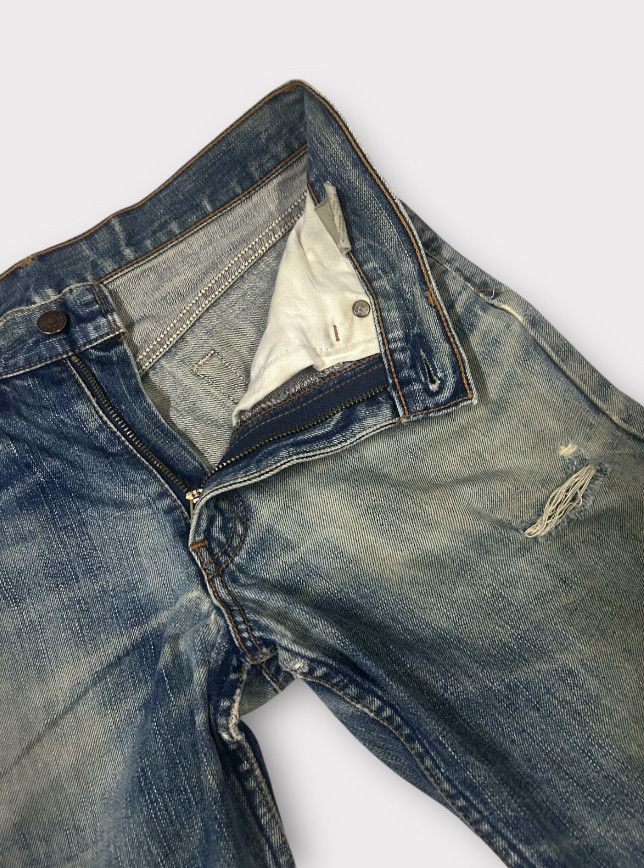 Levi's Vintage Clothing Vintage Trashed Levis 517 flared jeans / bell bottom Size US 31 - 4 Thumbnail