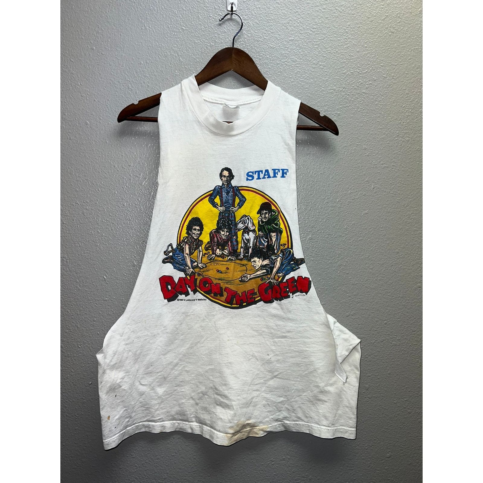 Vintage Vintage Rolling Stones Tank Shirt Living Colour Chopped XL Size US XL / EU 56 / 4 - 1 Thumbnail