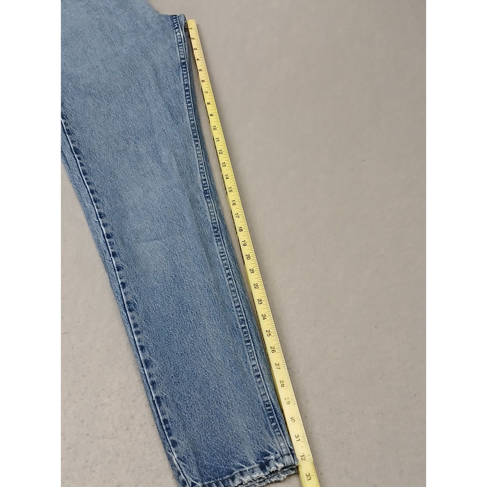 Lee Lee (10L) Vintage High Rise Tapered Leg Blue Denim Jeans Size 32" / US 10 / IT 46 - 4 Thumbnail