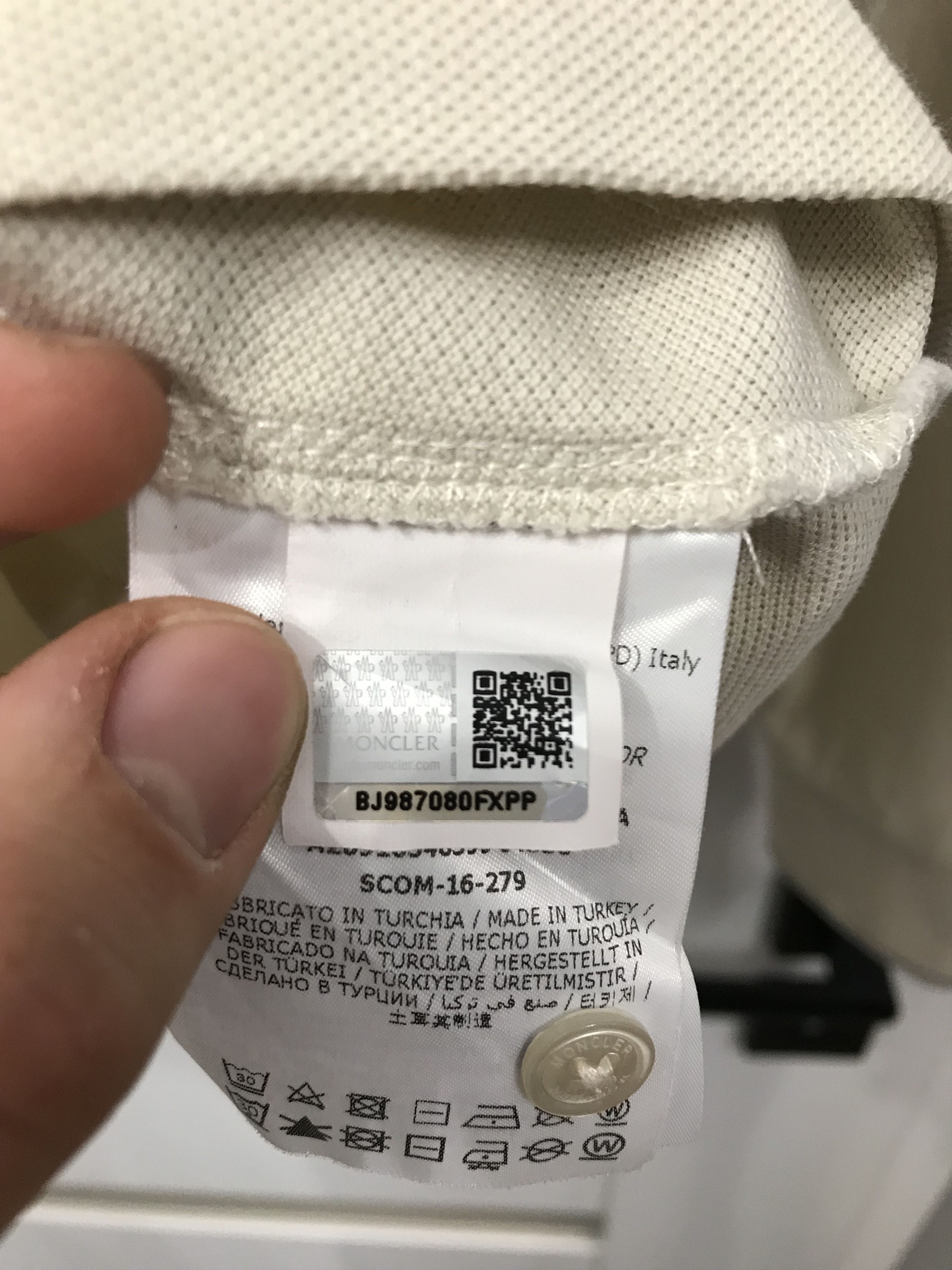 Moncler Longsleeve polo Moncler Size US S / EU 44-46 / 1 - 13 Thumbnail