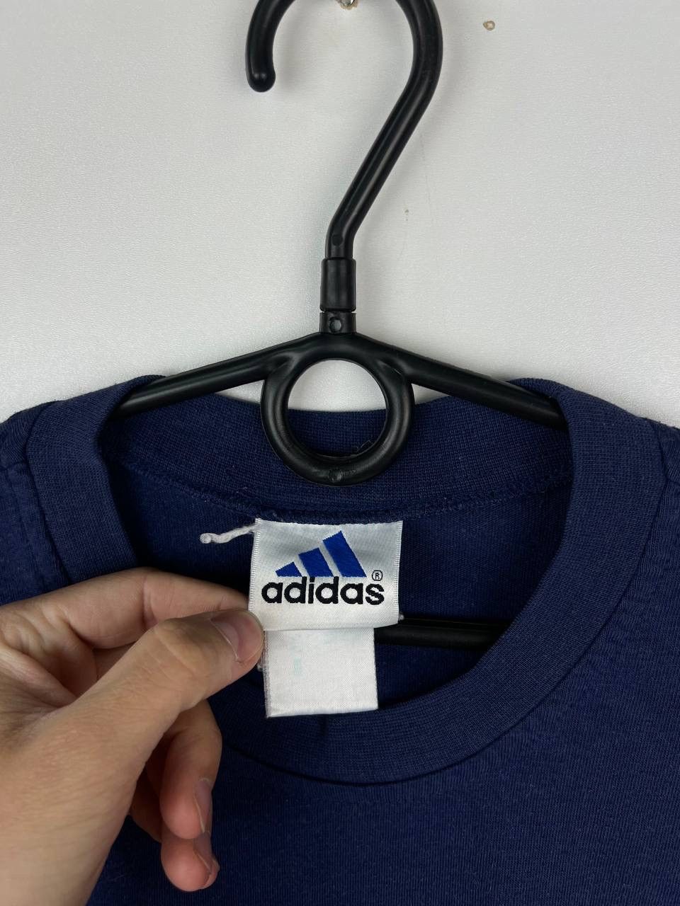 Vintage Adidas 90s streetwear vintage t-shirts size XL Size US XL / EU 56 / 4 - 4 Thumbnail