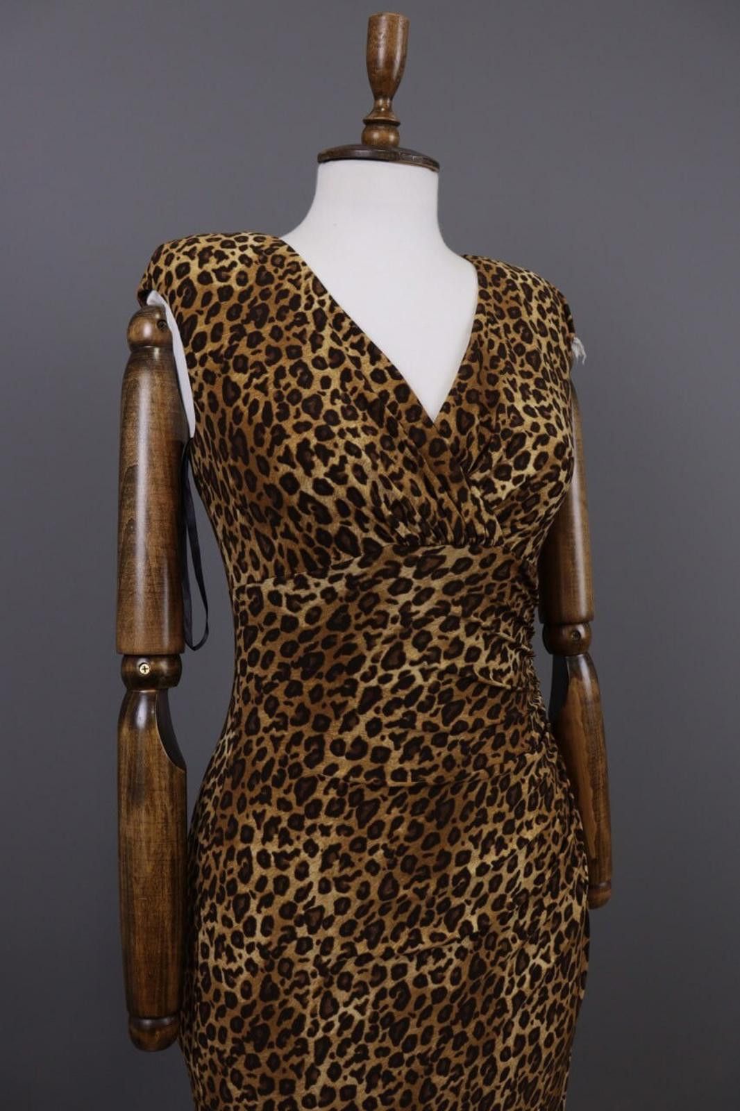 Lauren Ralph Lauren Lauren Ralph Lauren Animals V-Neck Bodycon Dress Size 4 Size S / US 4 / IT 40 - 4 Thumbnail