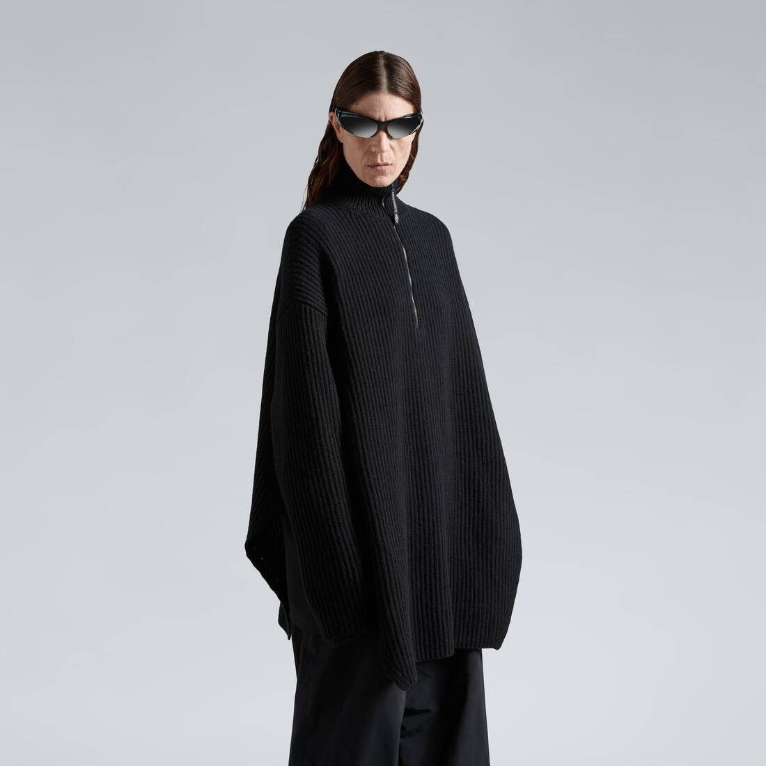 Balenciaga o1tr1nto0126 Half Zip High Neck Poncho in Black Size US S / EU 44-46 / 1 - 1 Thumbnail