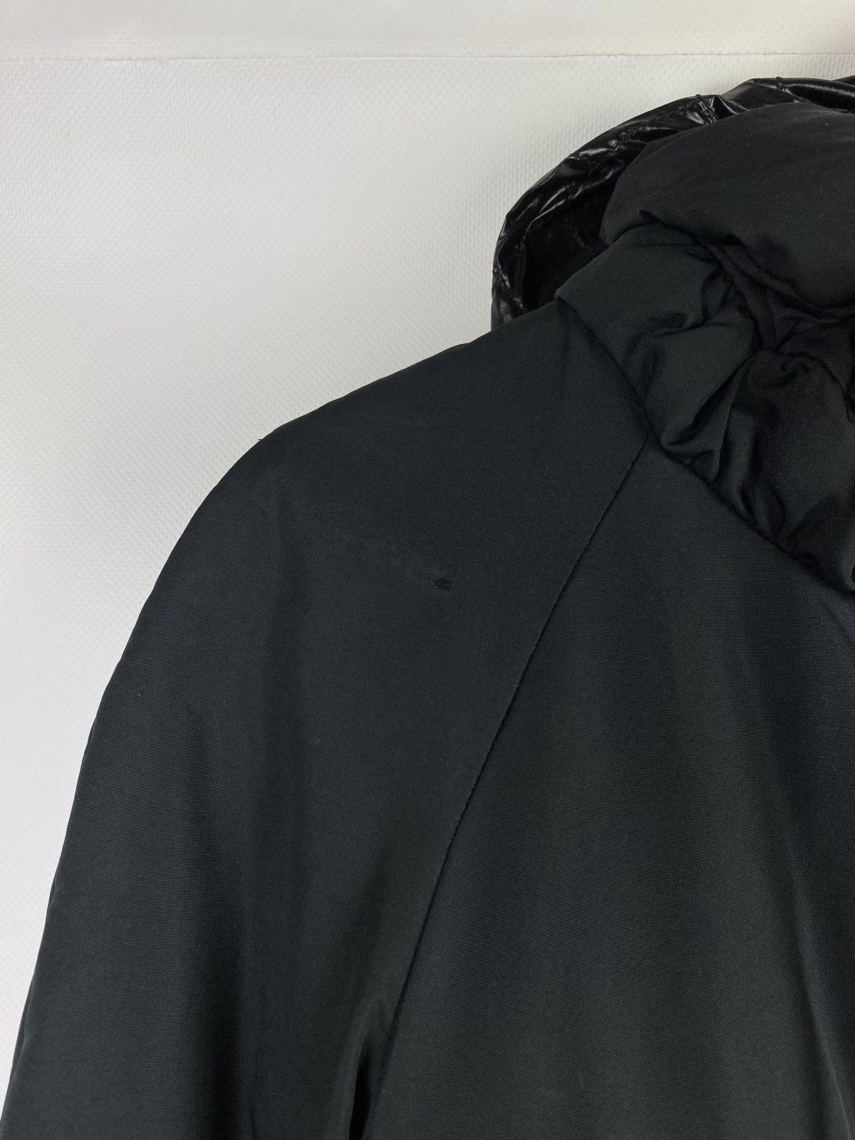 Moncler Moncler Aretha ladies hooded belted down jacket Size L / US 10 / IT 46 - 2 Thumbnail