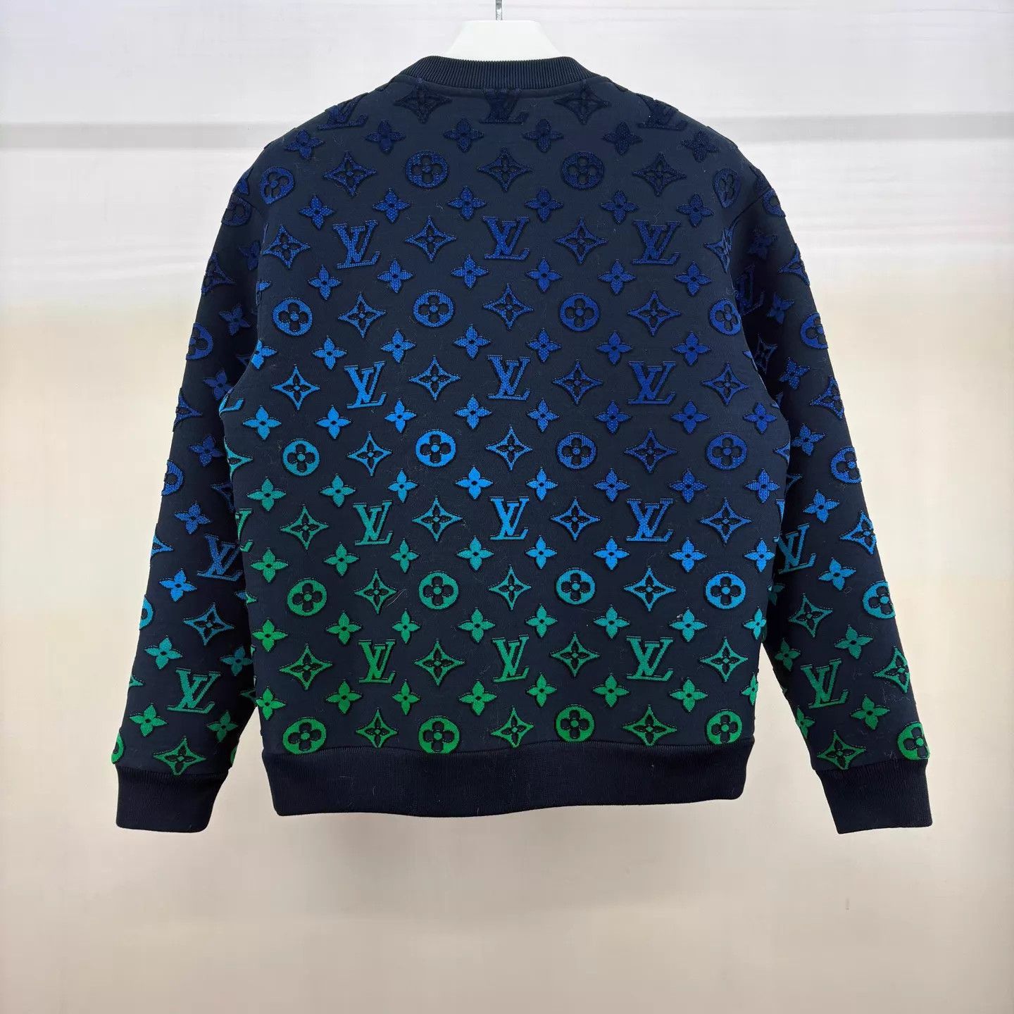 Louis Vuitton LV Flocked Color All Over Print M Sweatshirt Size US M / EU 48-50 / 2 - 2 Thumbnail