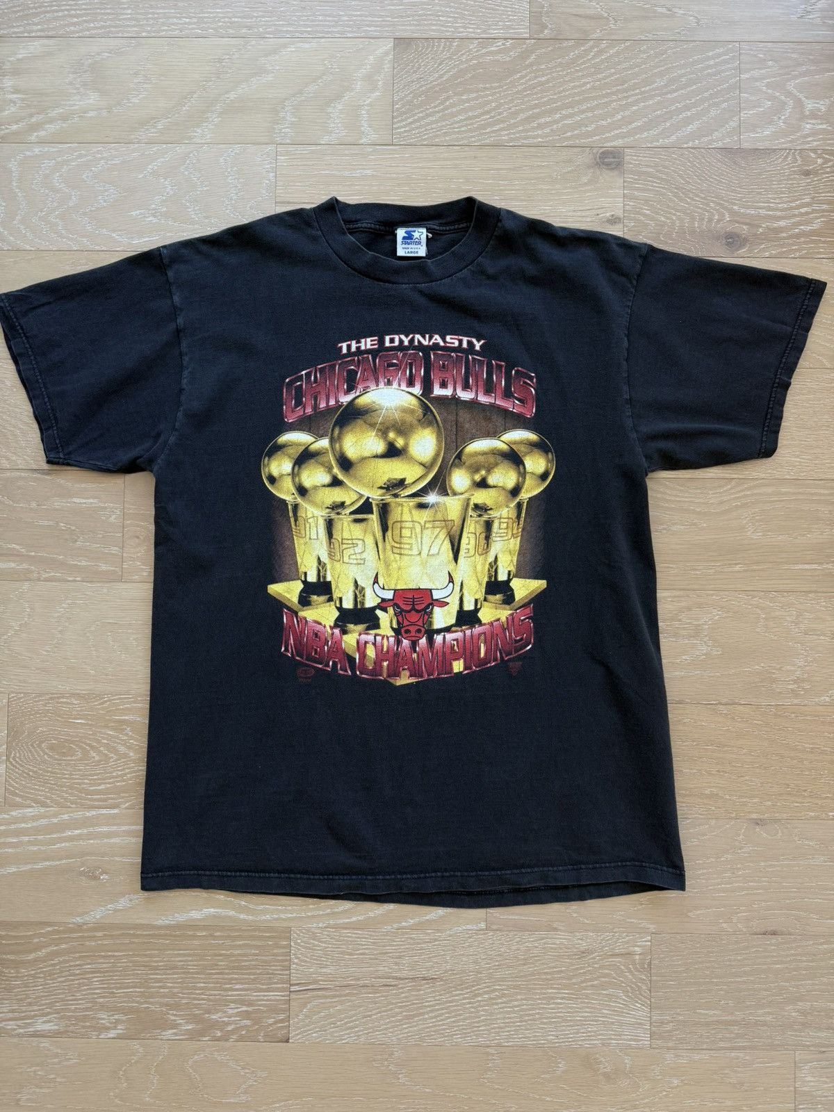 Starter Vintage Chicago Bulls Dynasty NBA Champions Shirt Size US L / EU 52-54 / 3 - 2 Thumbnail