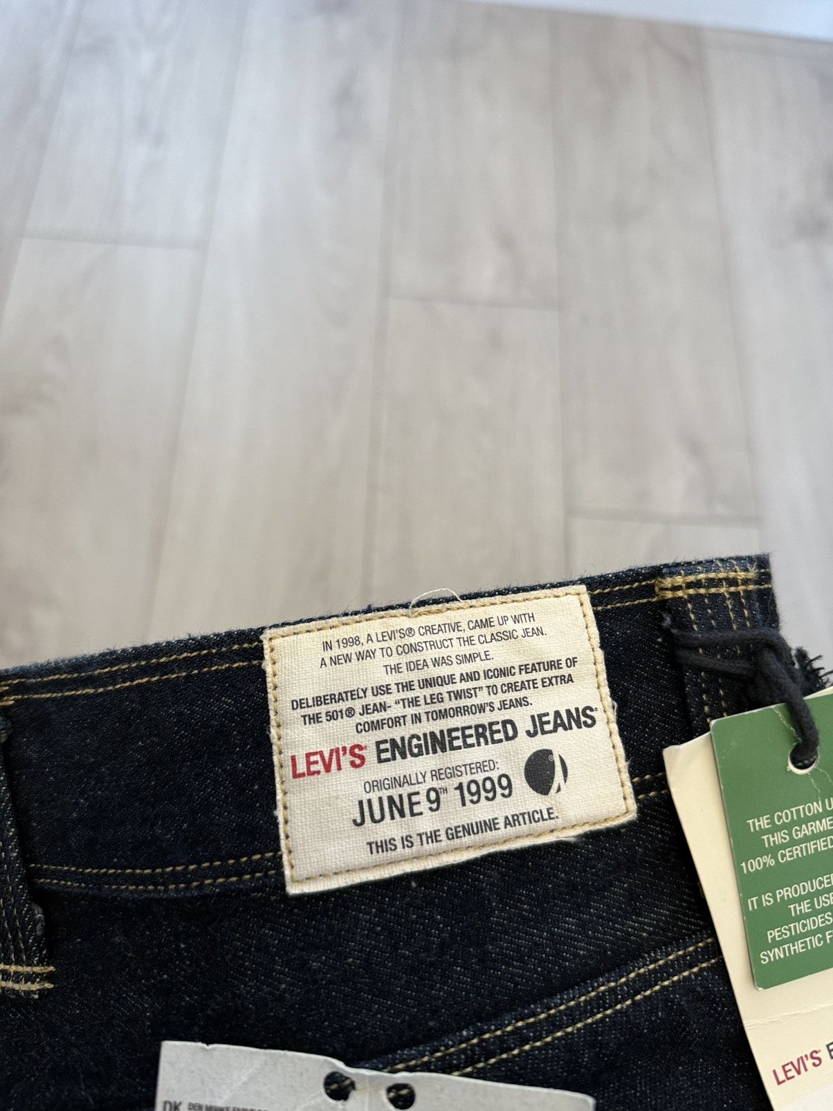 Levi's 1999 Levi’s Engineered Navy Baggy Flared Twisted Denim Jeans Size 28" / US 6 / IT 42 - 11 Thumbnail