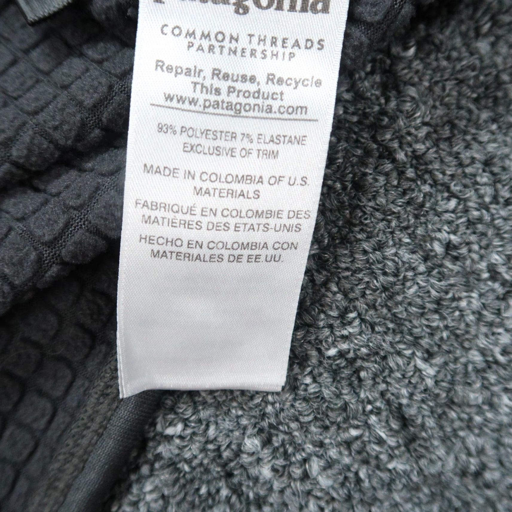 Patagonia VINTAGE Patagonia Hoodie Jacket Men XS Gray R1 Hoody Zip Pullover Fleece Knit Zip Closure Pockets Hooded Size US XS / EU 42 / 0 - 7 Thumbnail