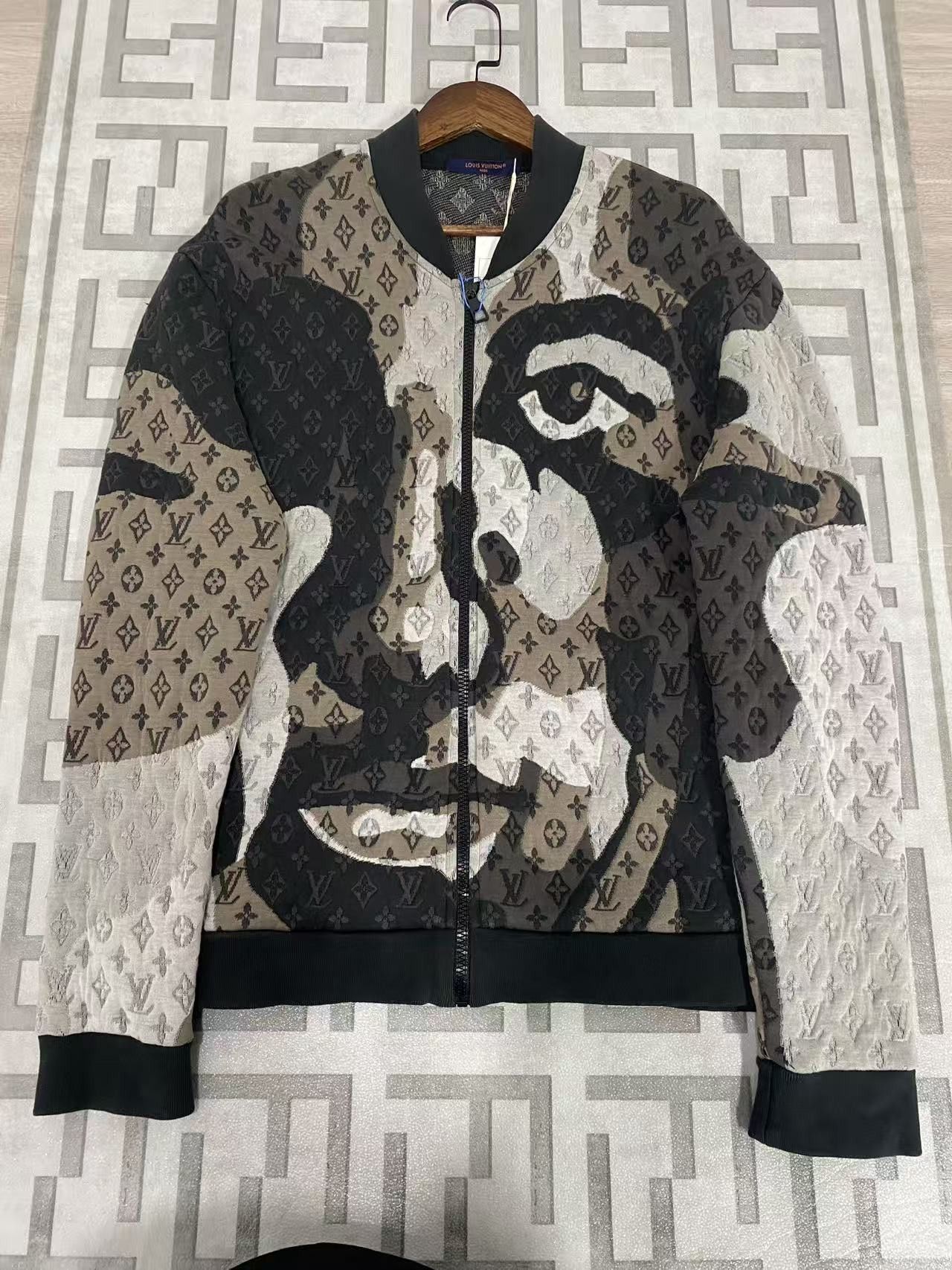 Louis Vuitton Louis Vuitton Monogram Jacquard Bomber Jacket Size L Size US L / EU 52-54 / 3 - 1 Thumbnail