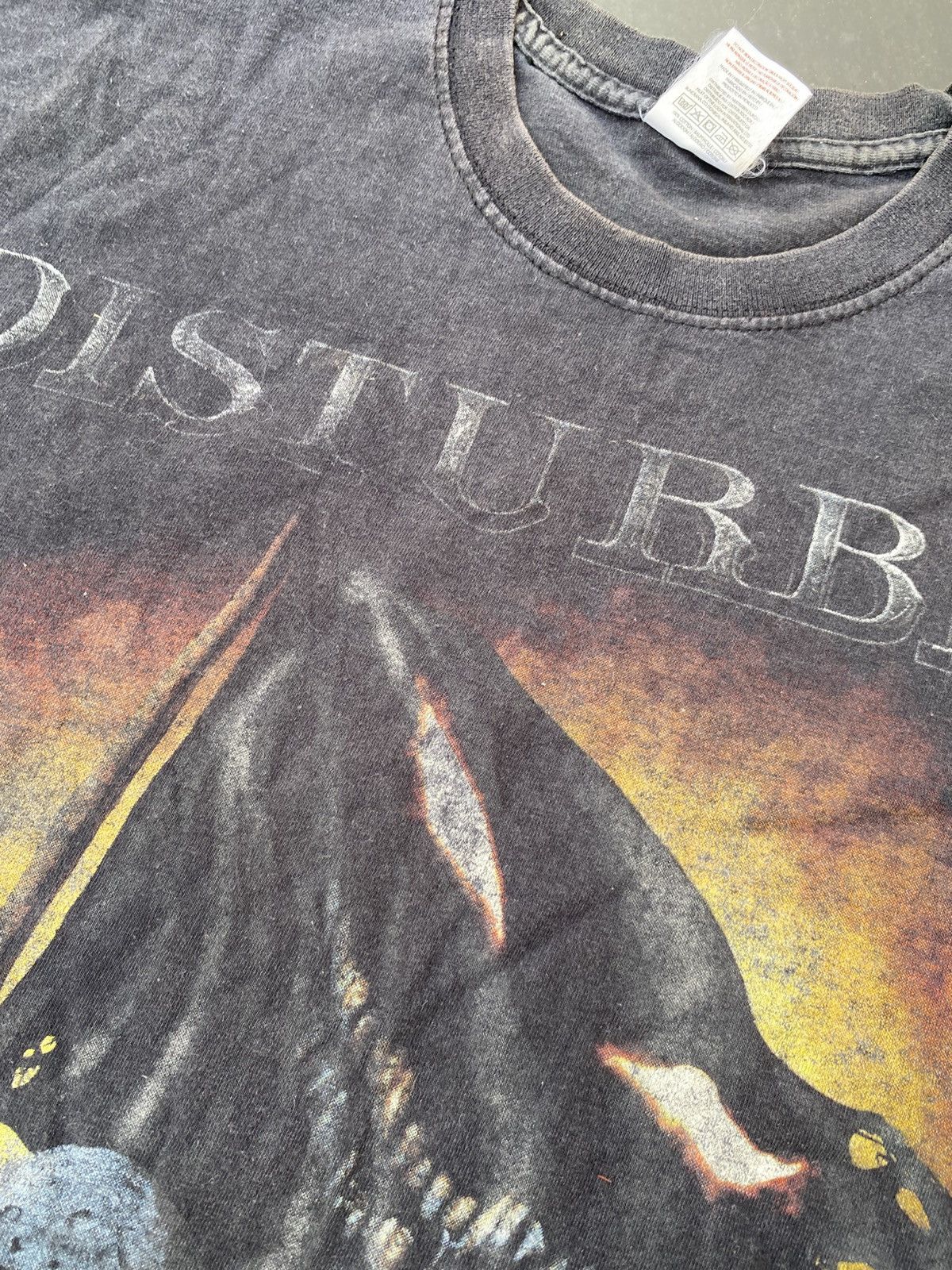 Band Tees × Vintage Disturbed vintage band rock t shirt Size US M / EU 48-50 / 2 - 5 Thumbnail