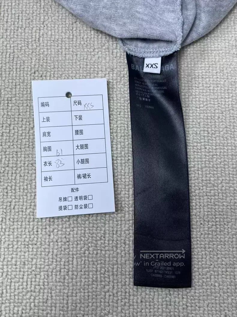 Balenciaga Balenciaga Casual Layered Round Neck Long Sleeve T-Shirt Size US XXS / EU 40 - 5 Thumbnail
