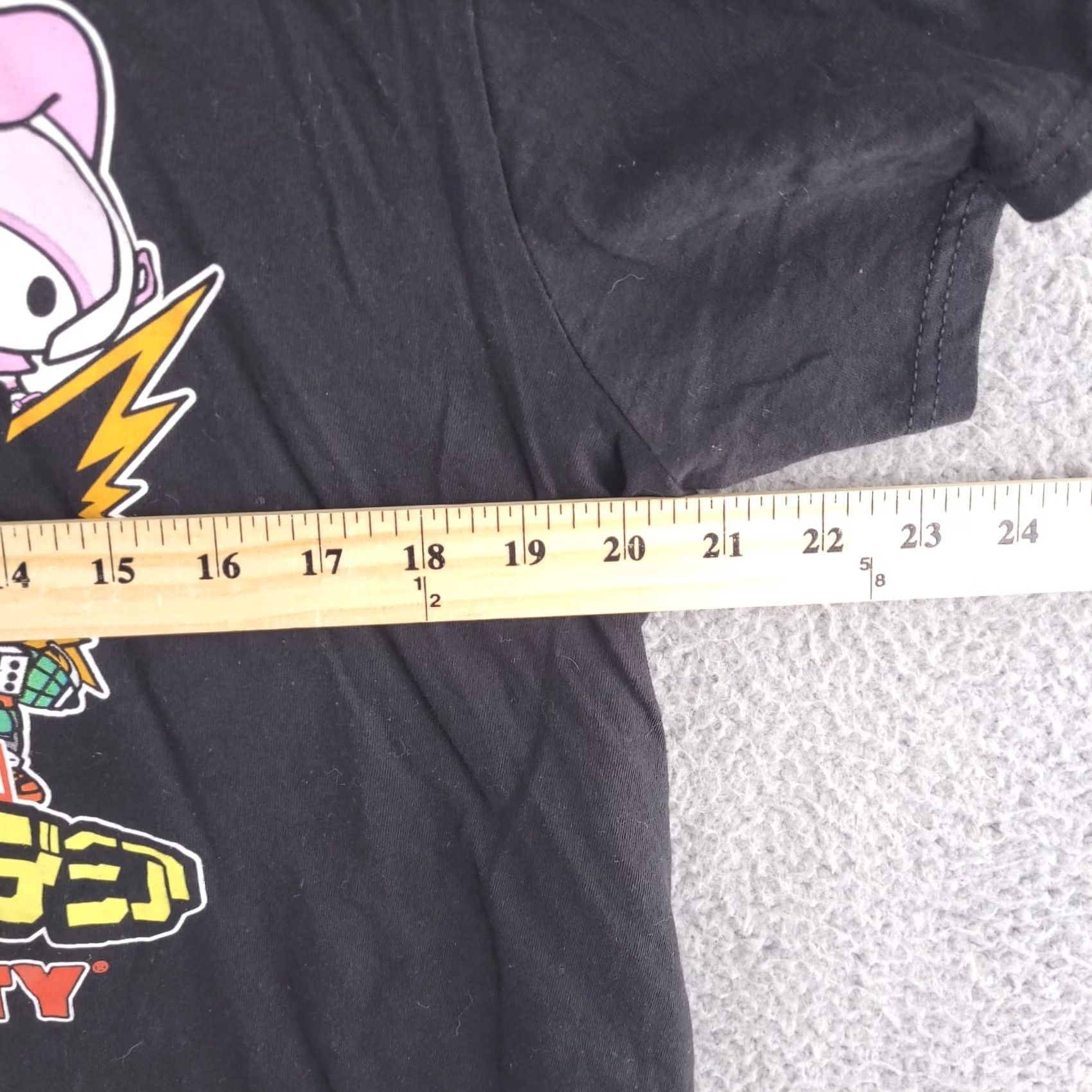 Vintage Sanrio Shirt Mens Large Black Slim Fit T-Shirt Crew Neck Hello Kitty My Hero Academia Vintage: No Size US L / EU 52-54 / 3 - 6 Thumbnail