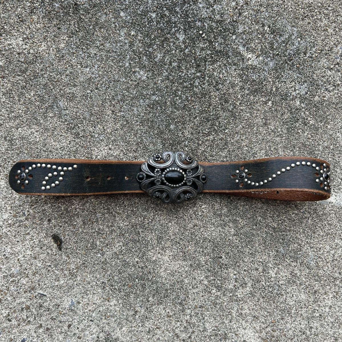 If Six Was Nine Vintage studded leather belt ⚫️ Size ONE SIZE - 1 Thumbnail