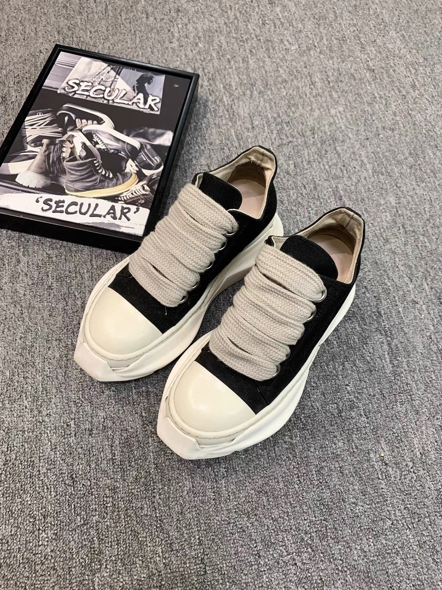 Rick Owens Rick Owens 22SS Thick-Lace Platform Low Sneakers K34 Size US 7 / IT 37 - 1 Thumbnail