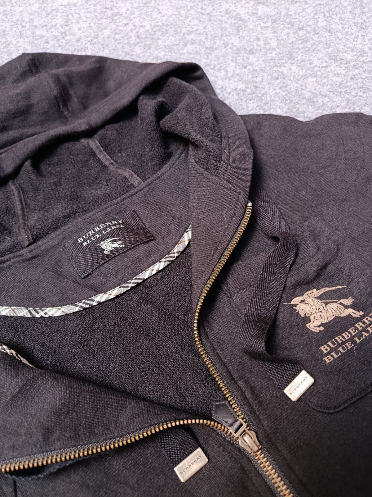 Burberry Burberry Sweater Blue Label Size M / US 6-8 / IT 42-44 - 3 Thumbnail