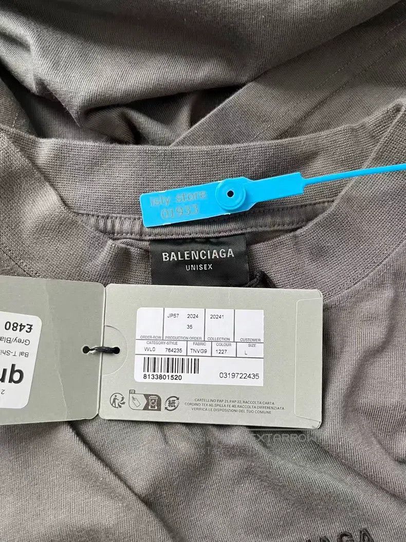 Balenciaga Balenciaga Letter Logo Embroidered Round Neck Short Sleeve Size US L / EU 52-54 / 3 - 4 Thumbnail