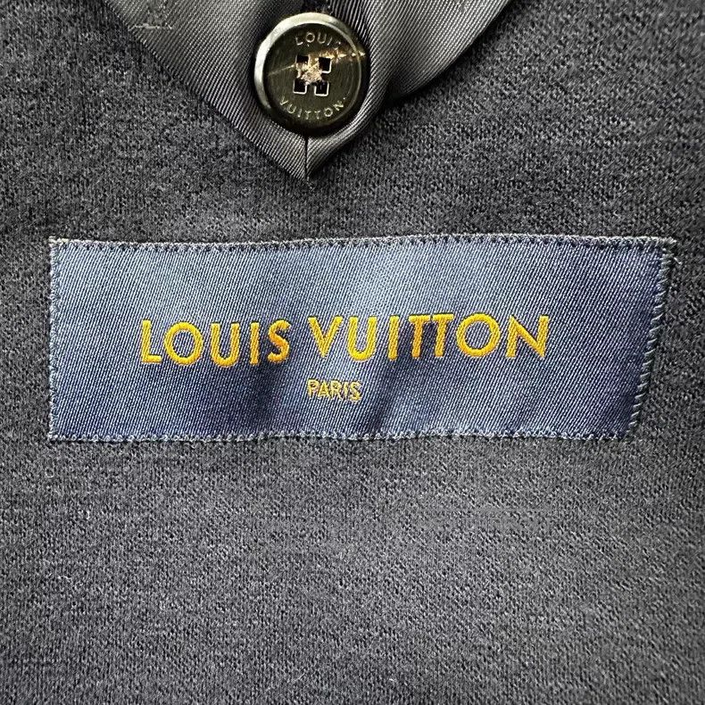 Louis Vuitton Louis Vuitton Navy blue V-neck leather buttoned blazer jac Size US M / EU 48-50 / 2 - 4 Thumbnail