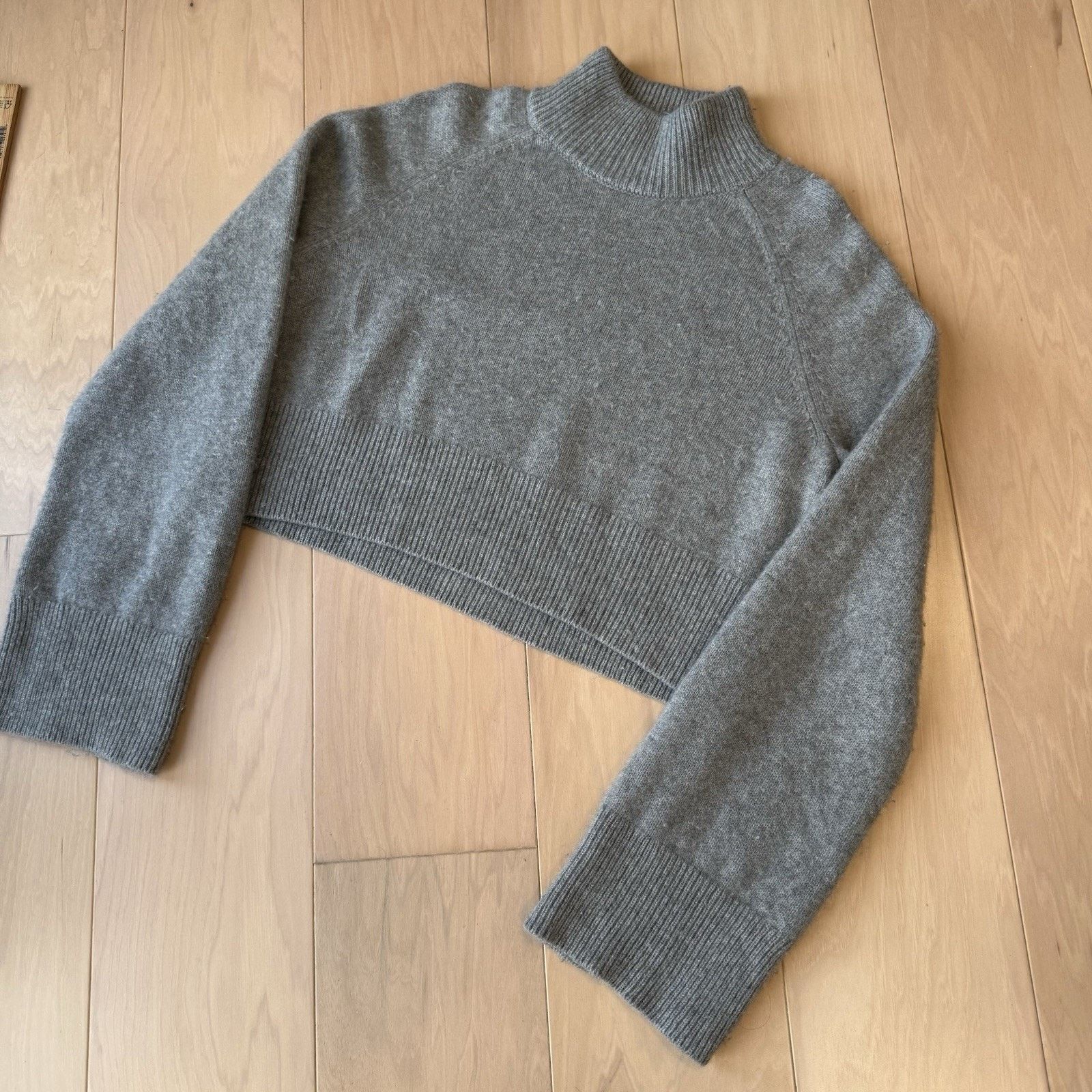 Reformation Reformation Garrett Cashmere Cropped Sweater Women's L Size L / US 10 / IT 46 - 9 Thumbnail