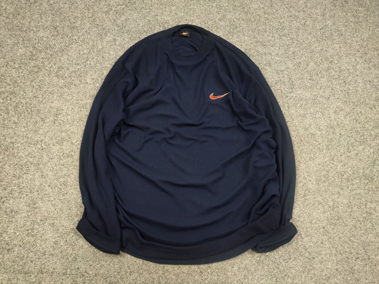 Nike Vintage 90's Nike Logo Navy blue Long sleeve Sweatshirt Size US M / EU 48-50 / 2 - 2 Thumbnail