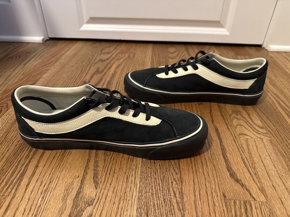 Vans Vans x Julian Klincewicz Bold Ni LX Compassion Size US 12 / EU 45 - 2 Thumbnail