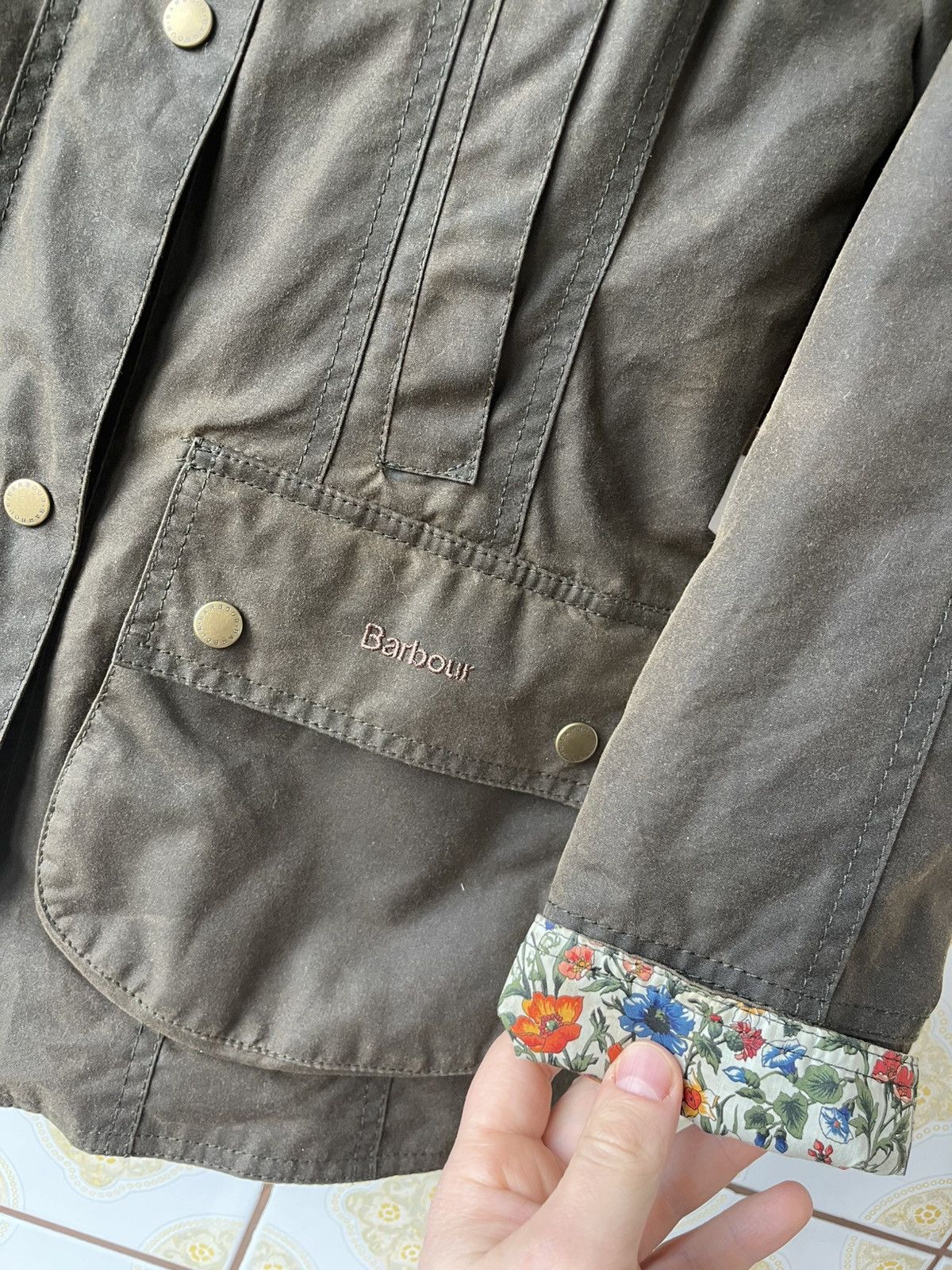 Barbour Barbour Rachel floral lining Liberty wax jacket Size XS / US 0-2 / IT 36-38 - 3 Thumbnail