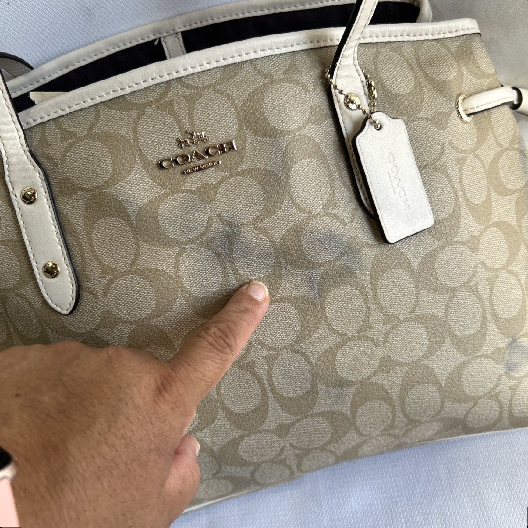 Coach VINTAGE Coach Tote Signature Beige & Ivory Drawstring Carryall Satchel Handbag F57842 Size ONE SIZE - 6 Thumbnail