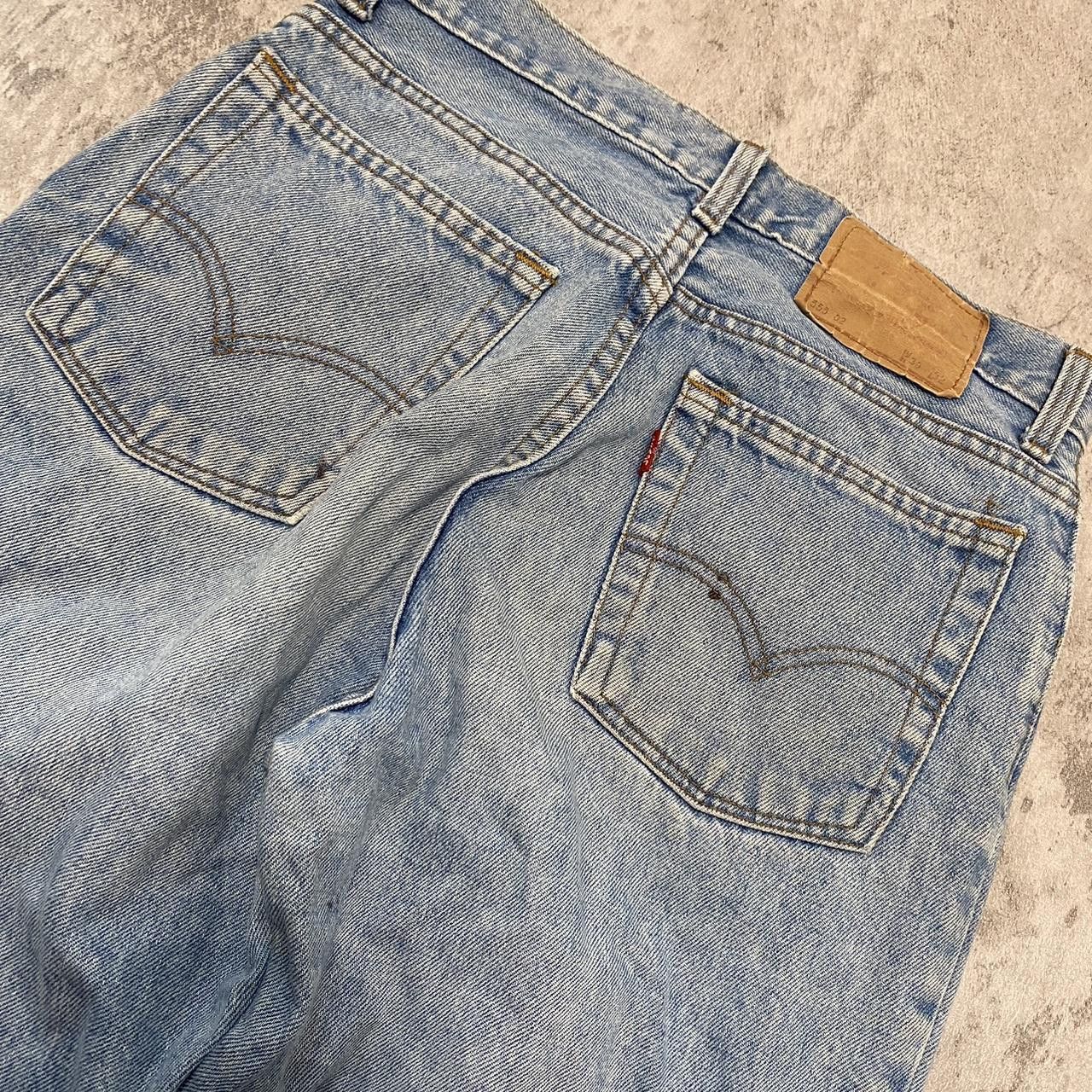 Levi's Levi's 550 blue jeans with unique fading jeans Vintage Size US S / EU 44-46 / 1 - 1 Thumbnail