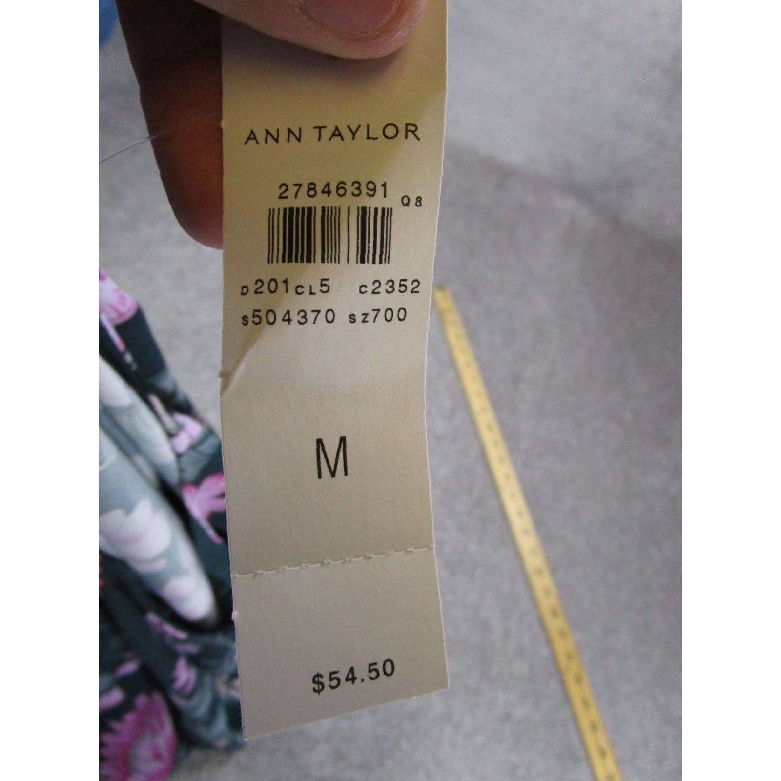 Ann Taylor Ann Taylor Shirt Womens M Blue Floral Blouse Short Sleeve NEW - Regular Fit, Round Neck, Polyester, Casual, Blouse, Women, Brand: Ann Taylor Size M / US 6-8 / IT 42-44 - 7 Thumbnail