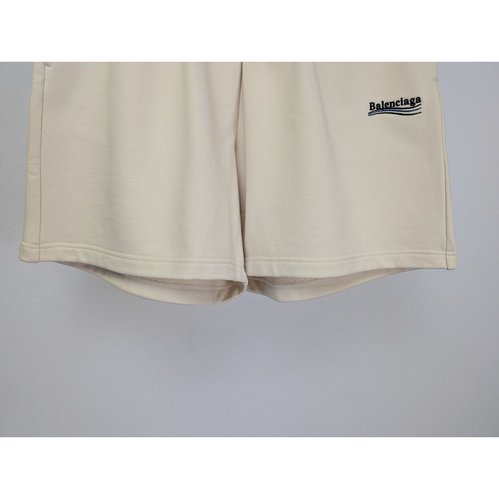 Balenciaga o1rshd1 Embro Pol Campgn Mol Boucleti Shorts in Cream Size US 30 / EU 46 - 7 Thumbnail